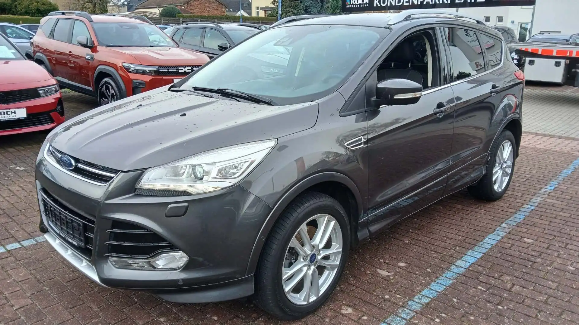 Ford Kuga Individual/1. Hand/Scheckheft/Bi-Xenon/KeyFree/AHK Grau - 2