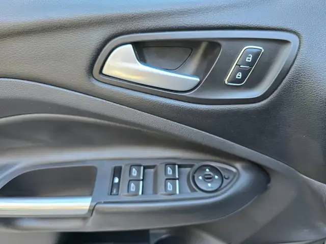 Ford Kuga view 14