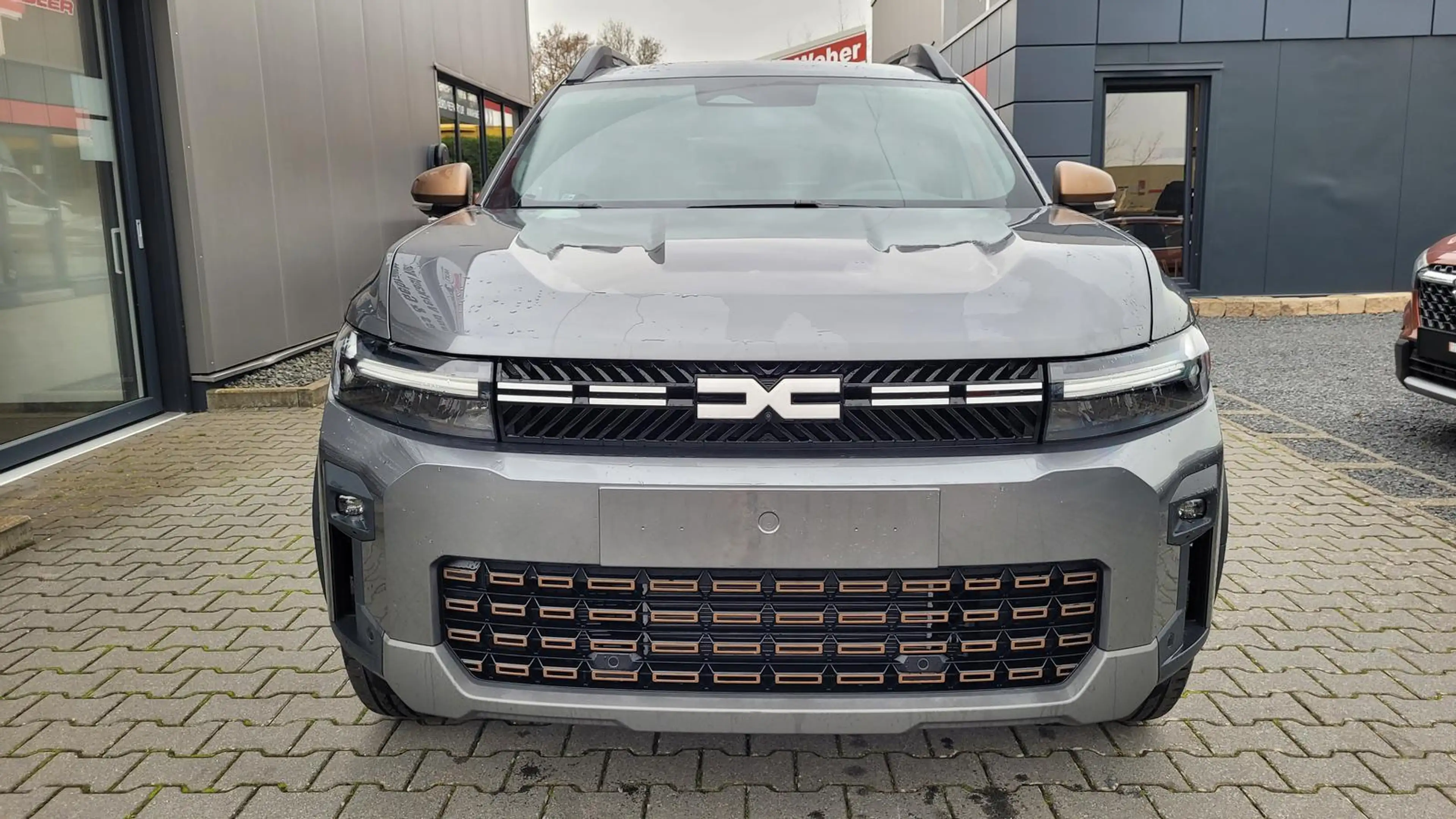 Dacia Bigster Extreme Hybrid 155*LED*NAVI*SHZ*360*PANO 115 kW... — photo 2