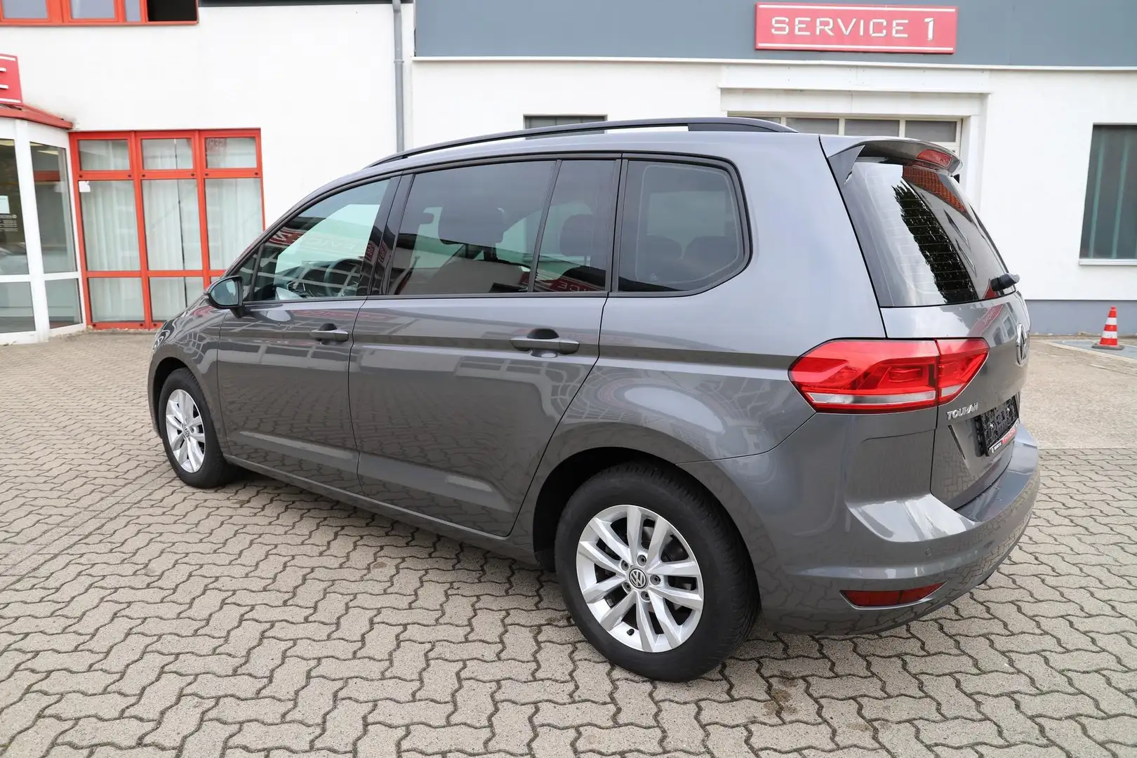 Volkswagen Touran 1.6 TDI Comfortline - AHK/7-SITZER/SHZ/GRA/BLUE... Grau - 2