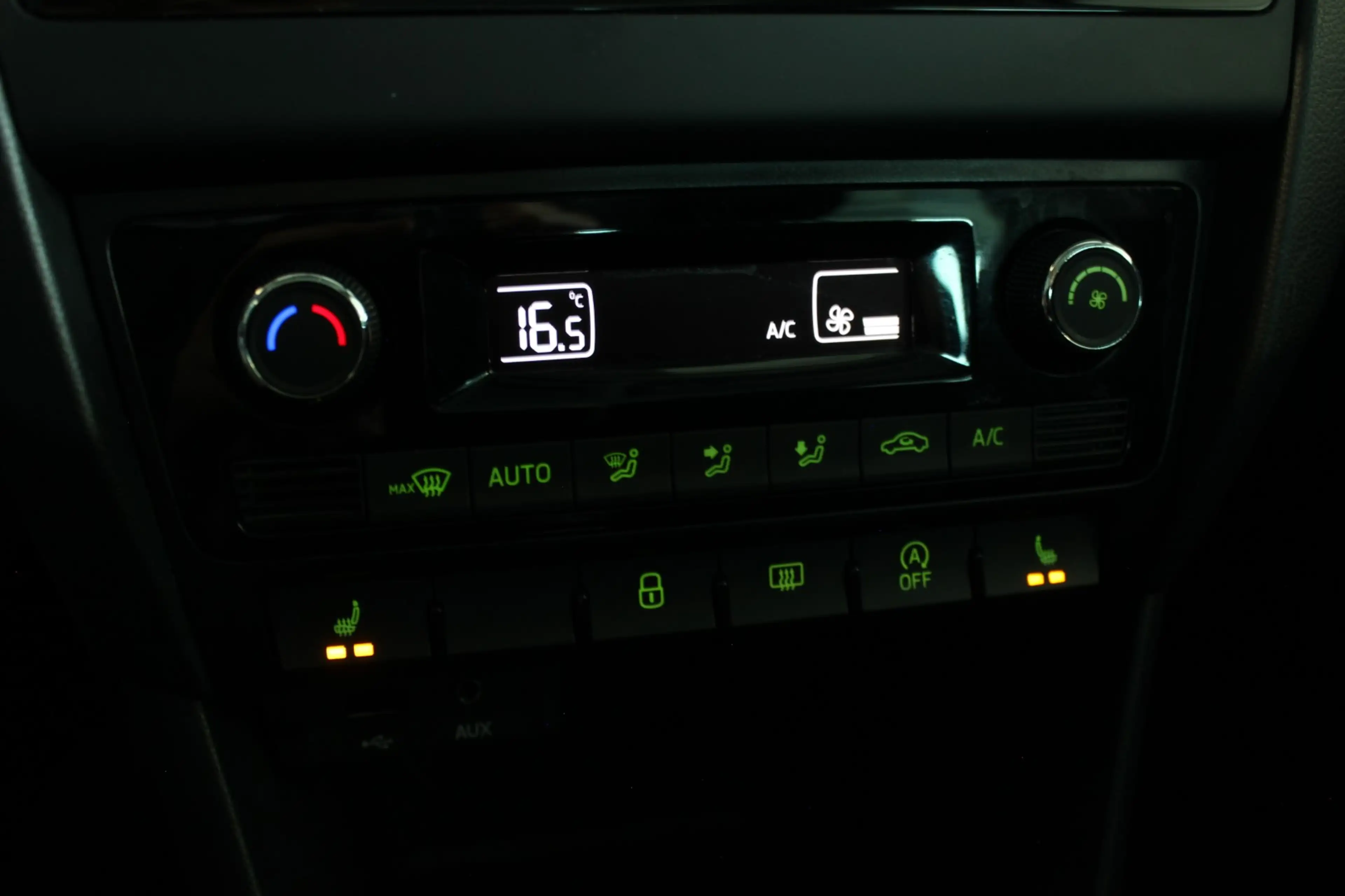 Skoda Rapid/Spaceback 1.0 TSI Greentech Drive Trekhaak | Pano | Xenon/LE — photo 16