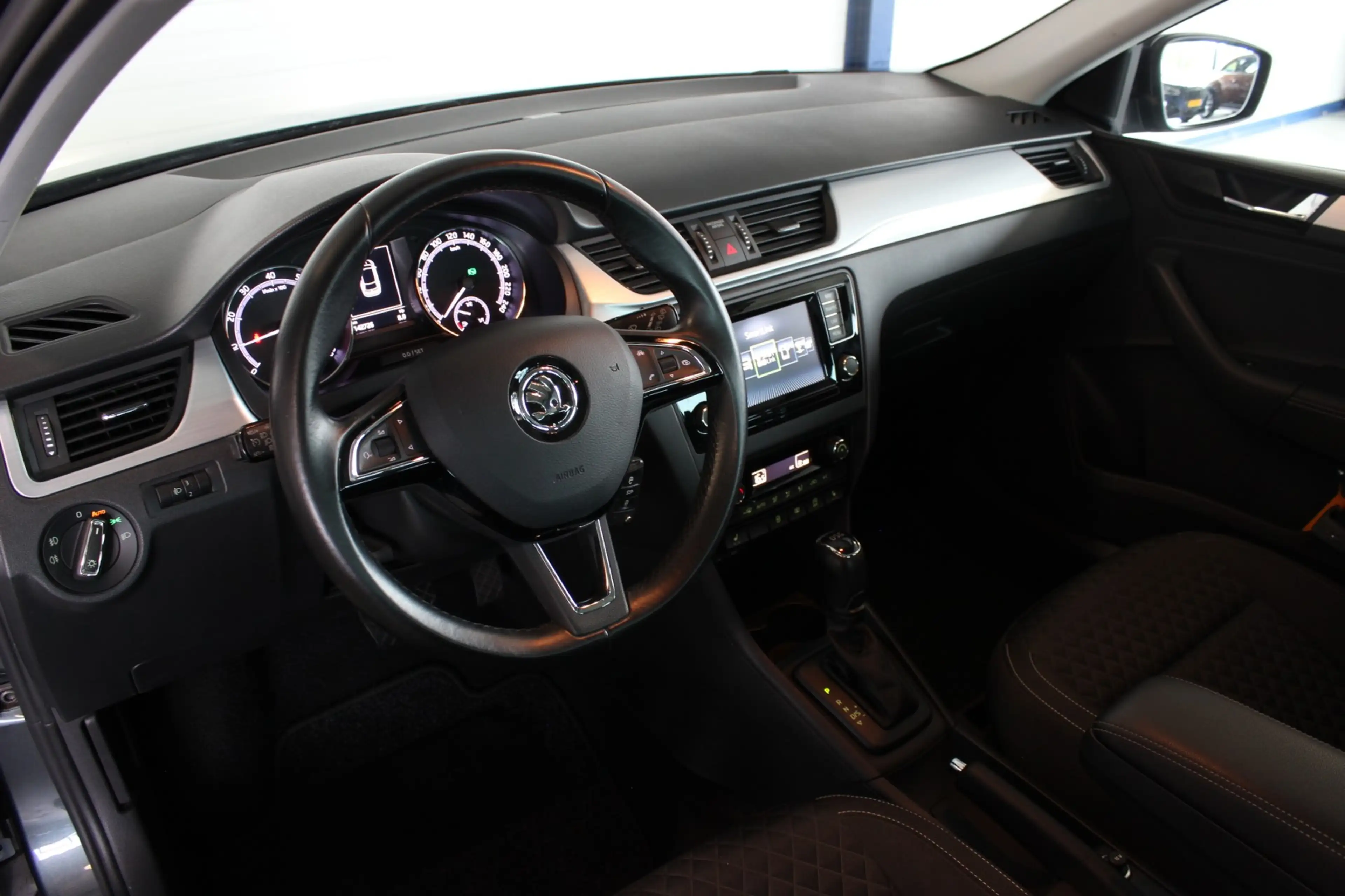 Skoda Rapid/Spaceback 1.0 TSI Greentech Drive Trekhaak | Pano | Xenon/LE — photo 3