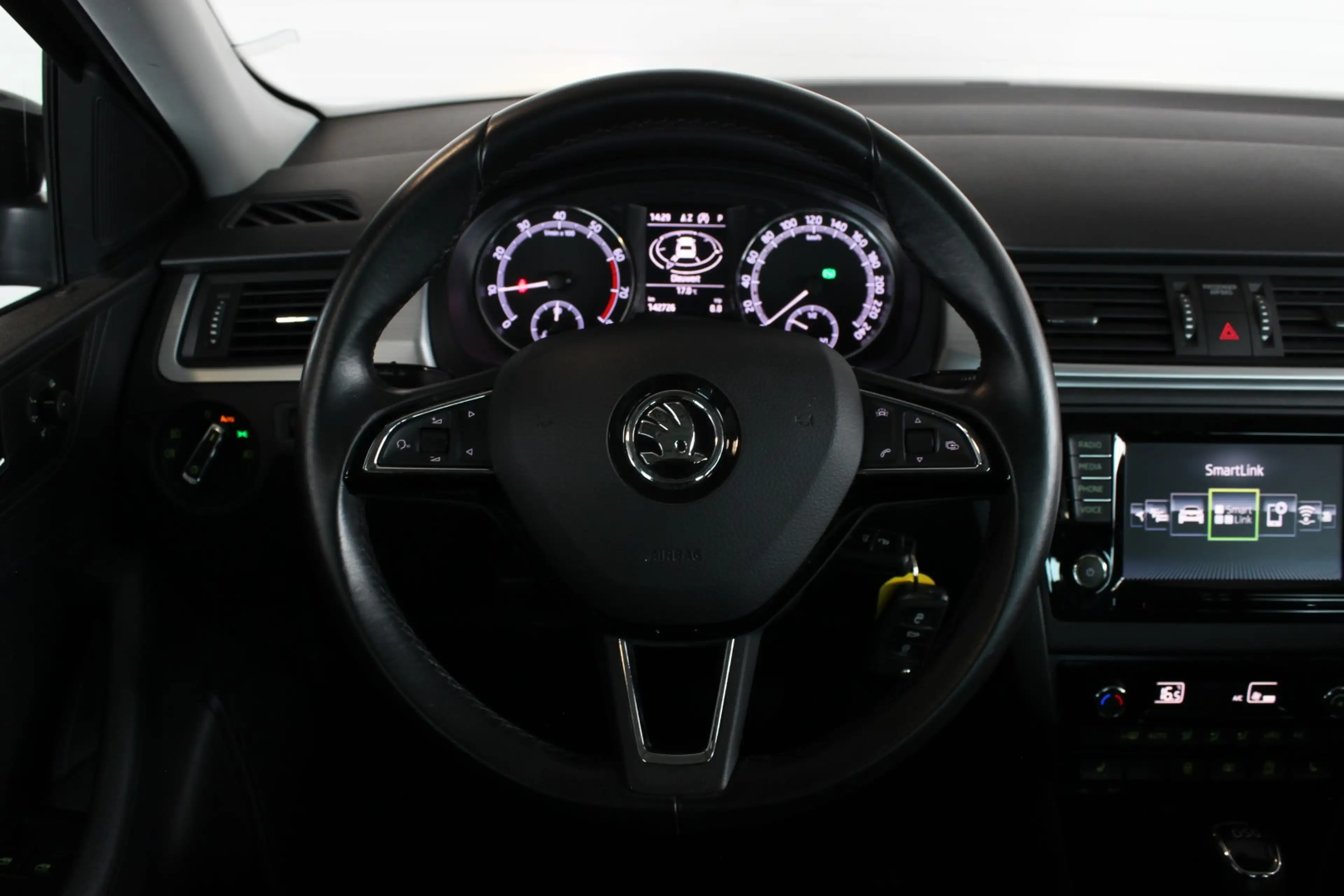 Skoda Rapid/Spaceback 1.0 TSI Greentech Drive Trekhaak | Pano | Xenon/LE — photo 9