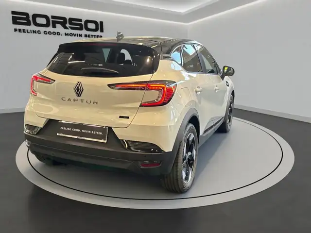 Renault Captur view 4