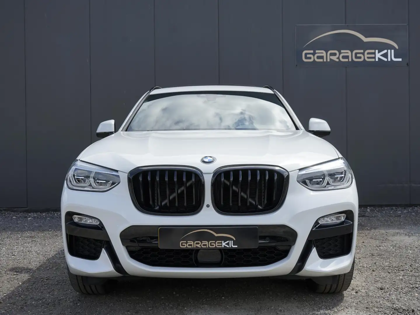 BMW X3 xDrive20i Launch Edition High Executive Orig.NL / Blanco - 2