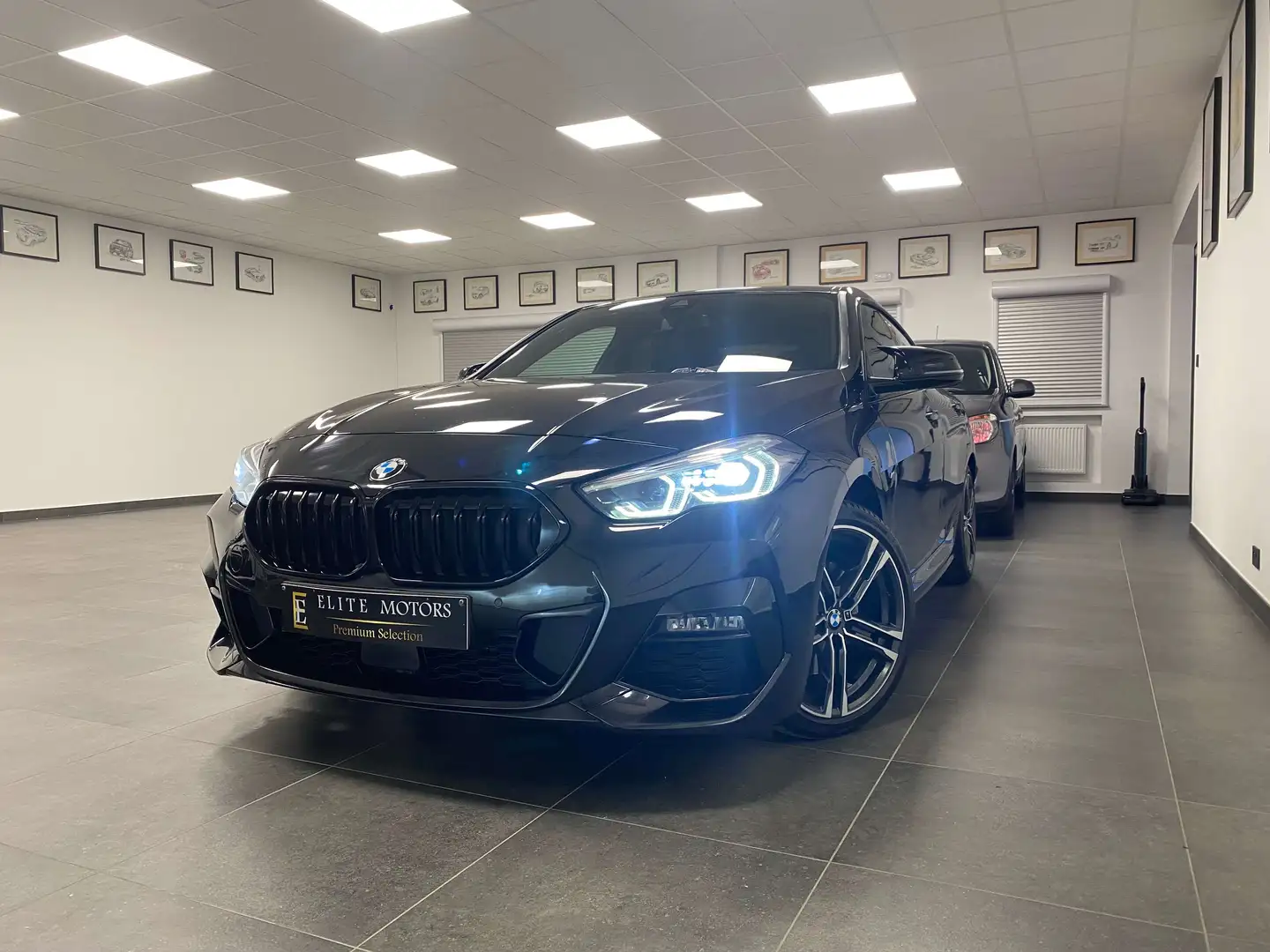 BMW 216 Gran Coupé 216 MPACK FULL 1eMAIN CARNET Чёрный - 1