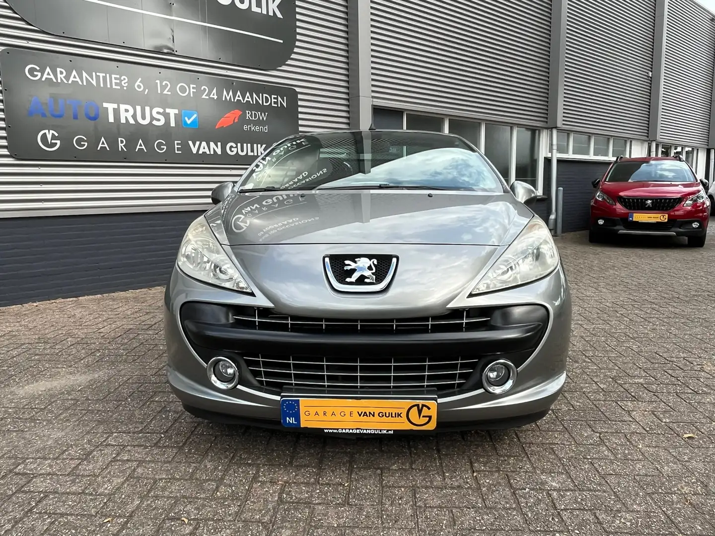 Peugeot 207 CC 1.6 VTi 120PK Cabrio,Airco,Cruise,ElektrRamen+S Grau - 2