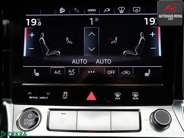 Audi E-Tron view 22