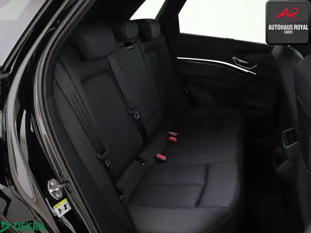Audi E-Tron view 11