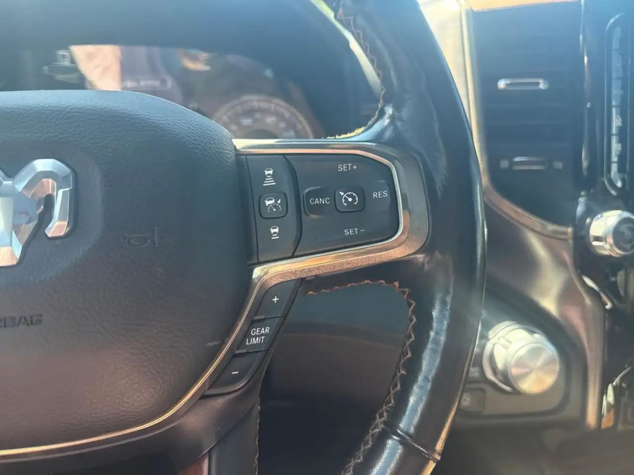 RAM 1500 photo RAM 1500