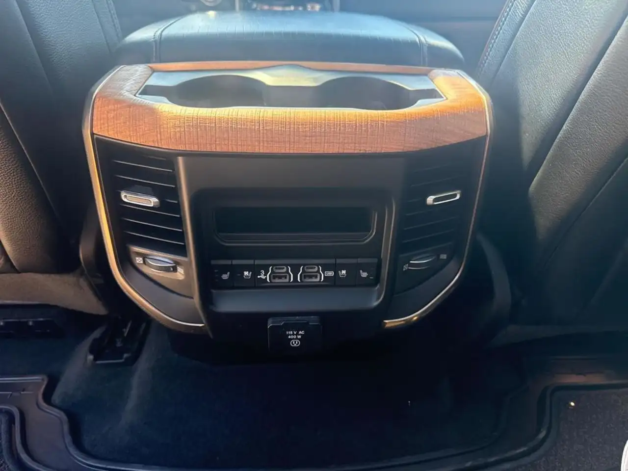 RAM 1500 photo RAM 1500