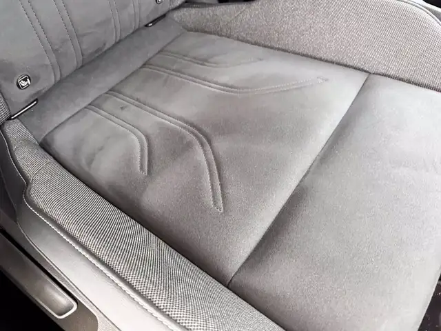 Volkswagen Golf view 9