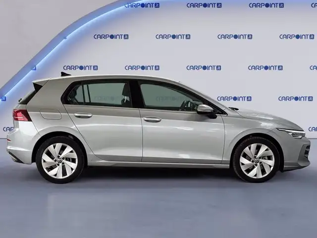Volkswagen Golf view 6