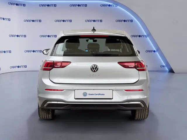 Volkswagen Golf view 5