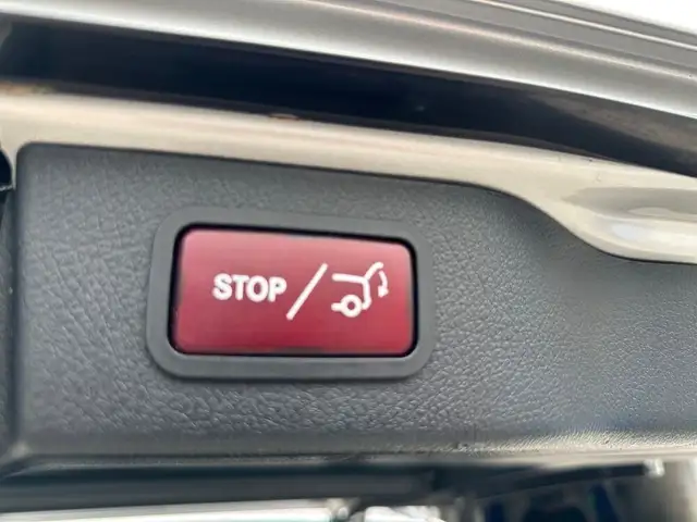 Mercedes-Benz V 300 d 4M lang | Pano | AMG | AHV | Fahrass. usw. Ansicht 18