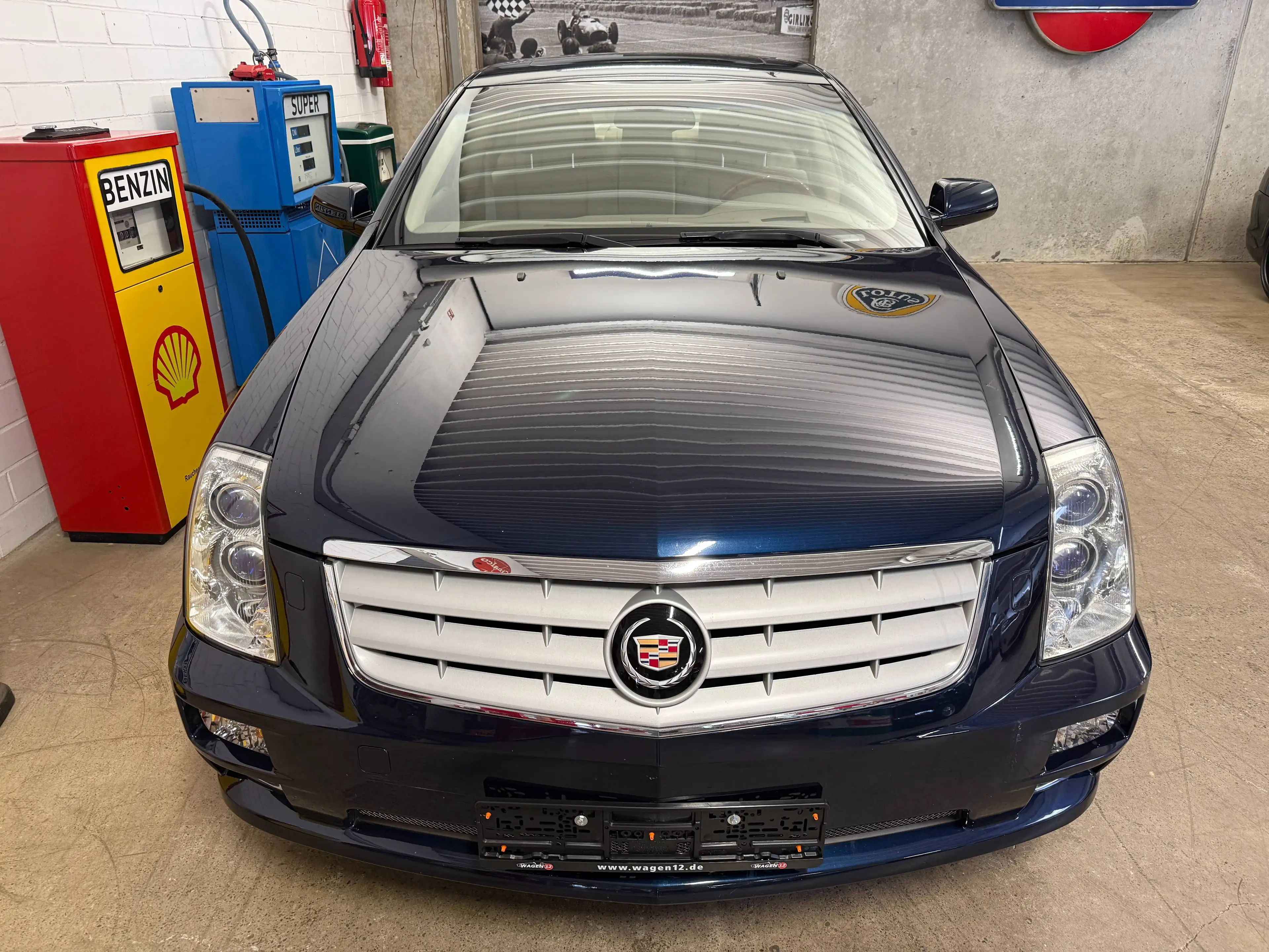 Cadillac STS STS 4.6 V8 AWD Sport Luxury — photo 4