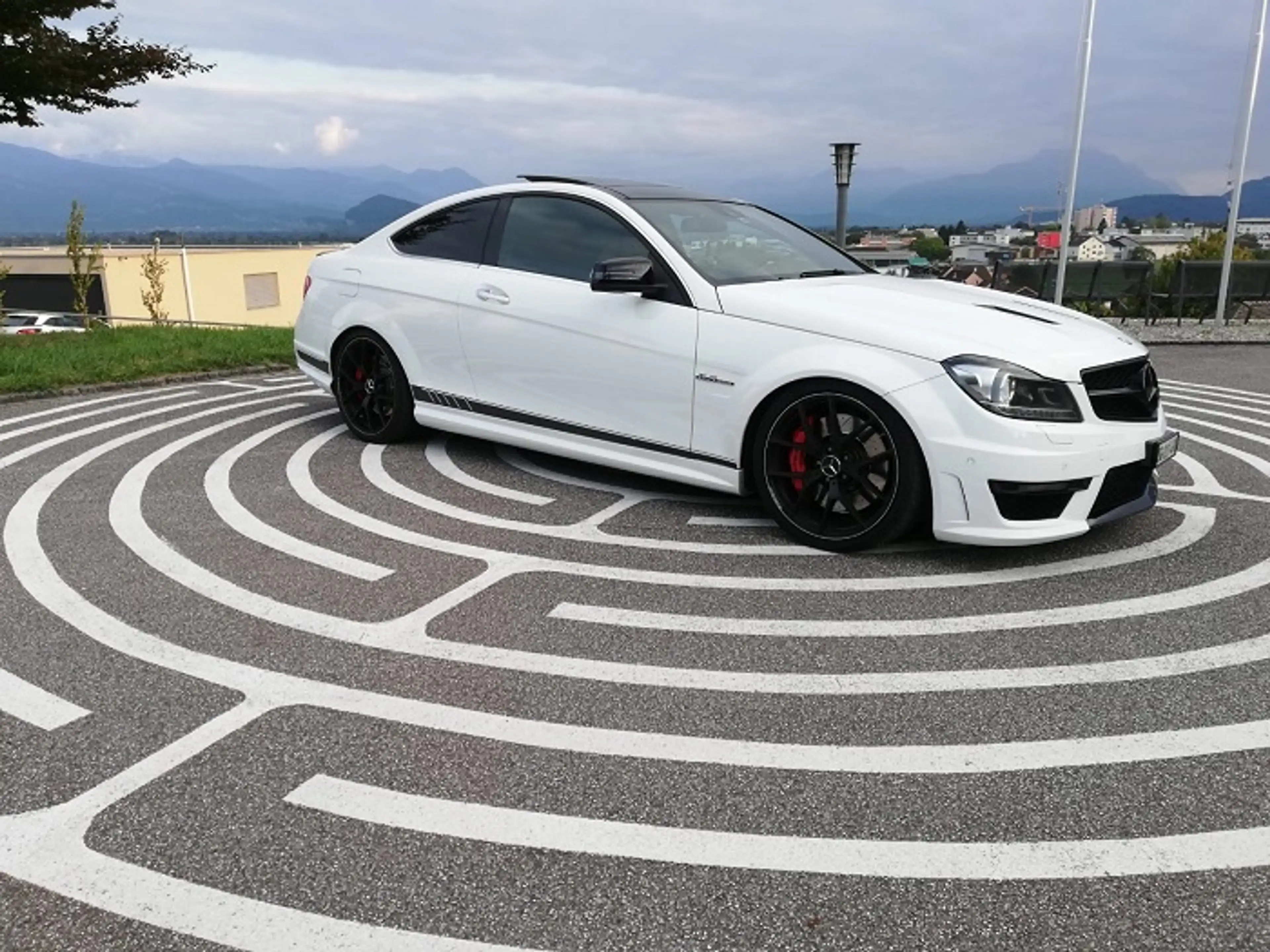Mercedes-Benz C 63 AMG oupé AMG Edition 507 Speedshift MCT — photo 4