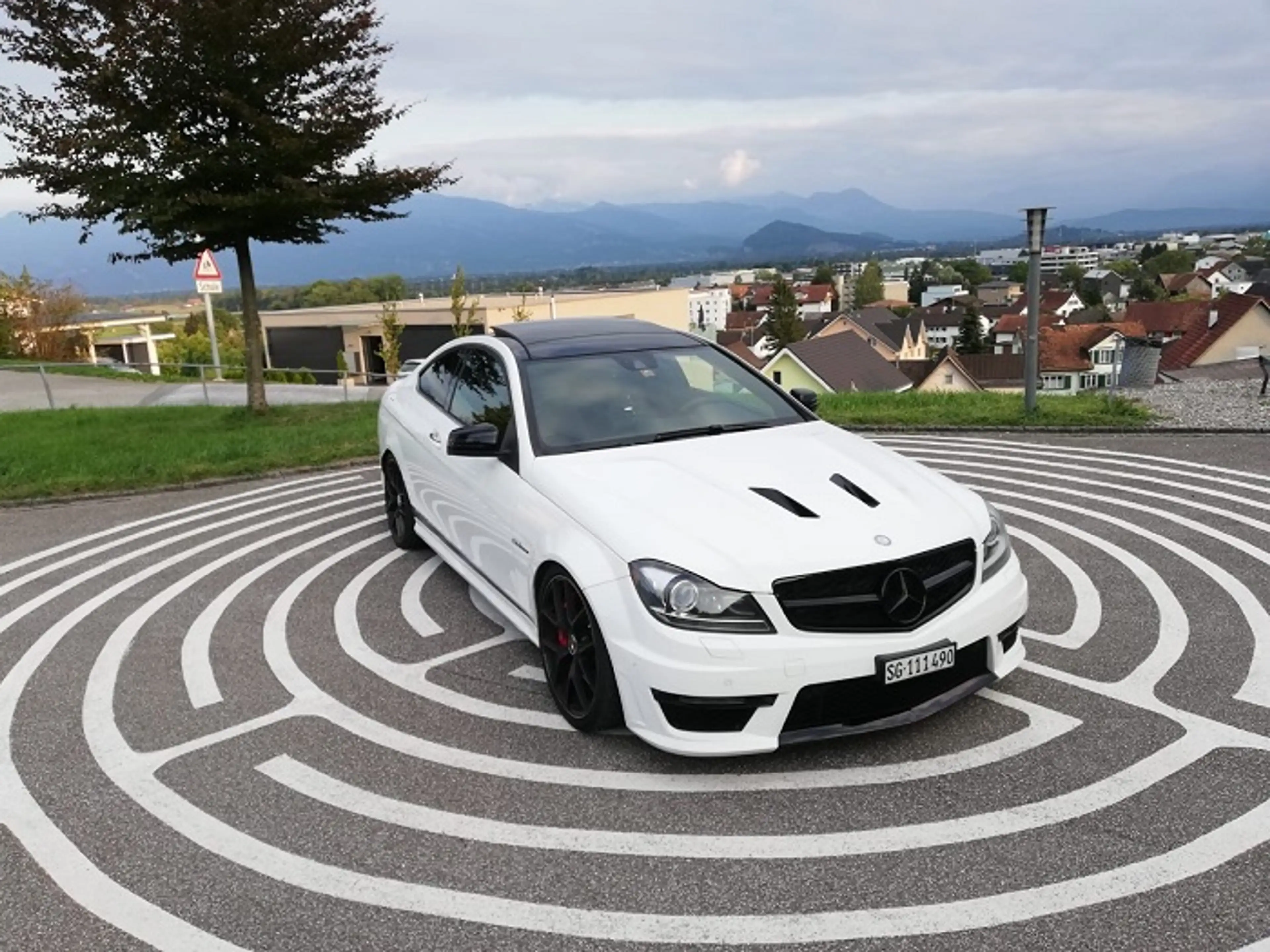 Mercedes-Benz C 63 AMG oupé AMG Edition 507 Speedshift MCT — photo 2