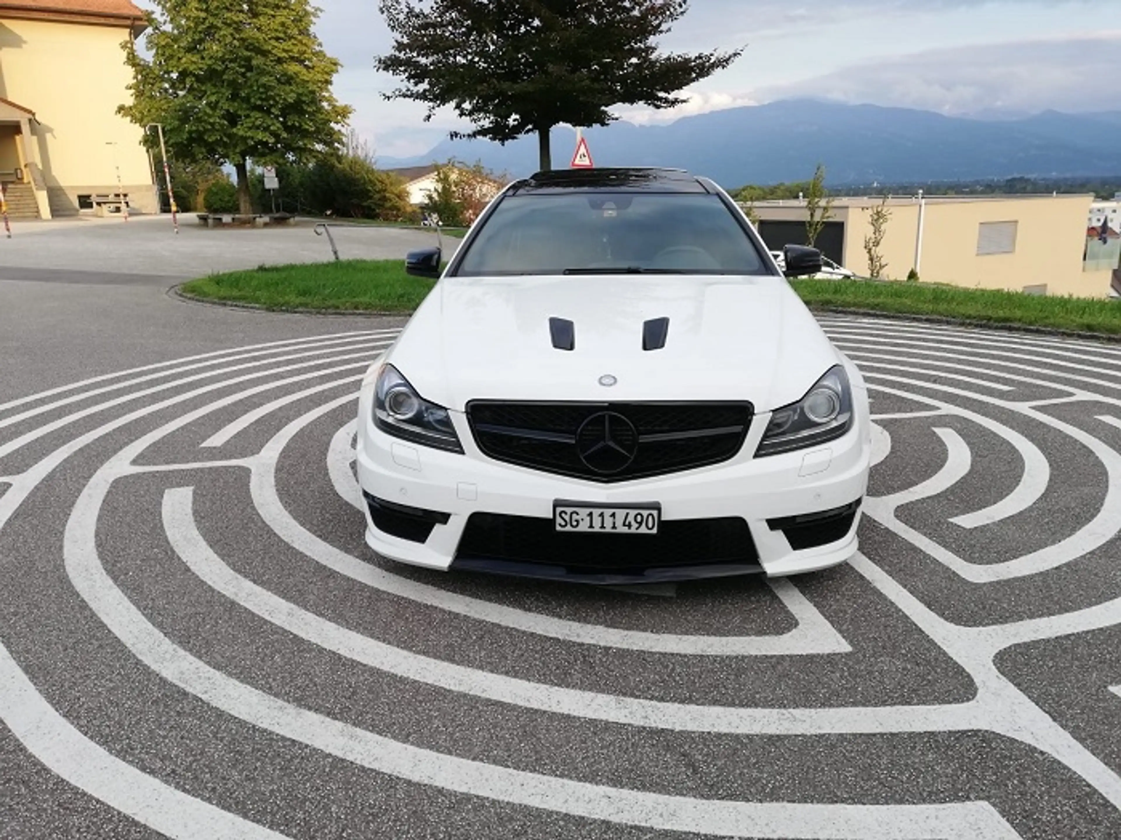 Mercedes-Benz C 63 AMG oupé AMG Edition 507 Speedshift MCT — photo 3