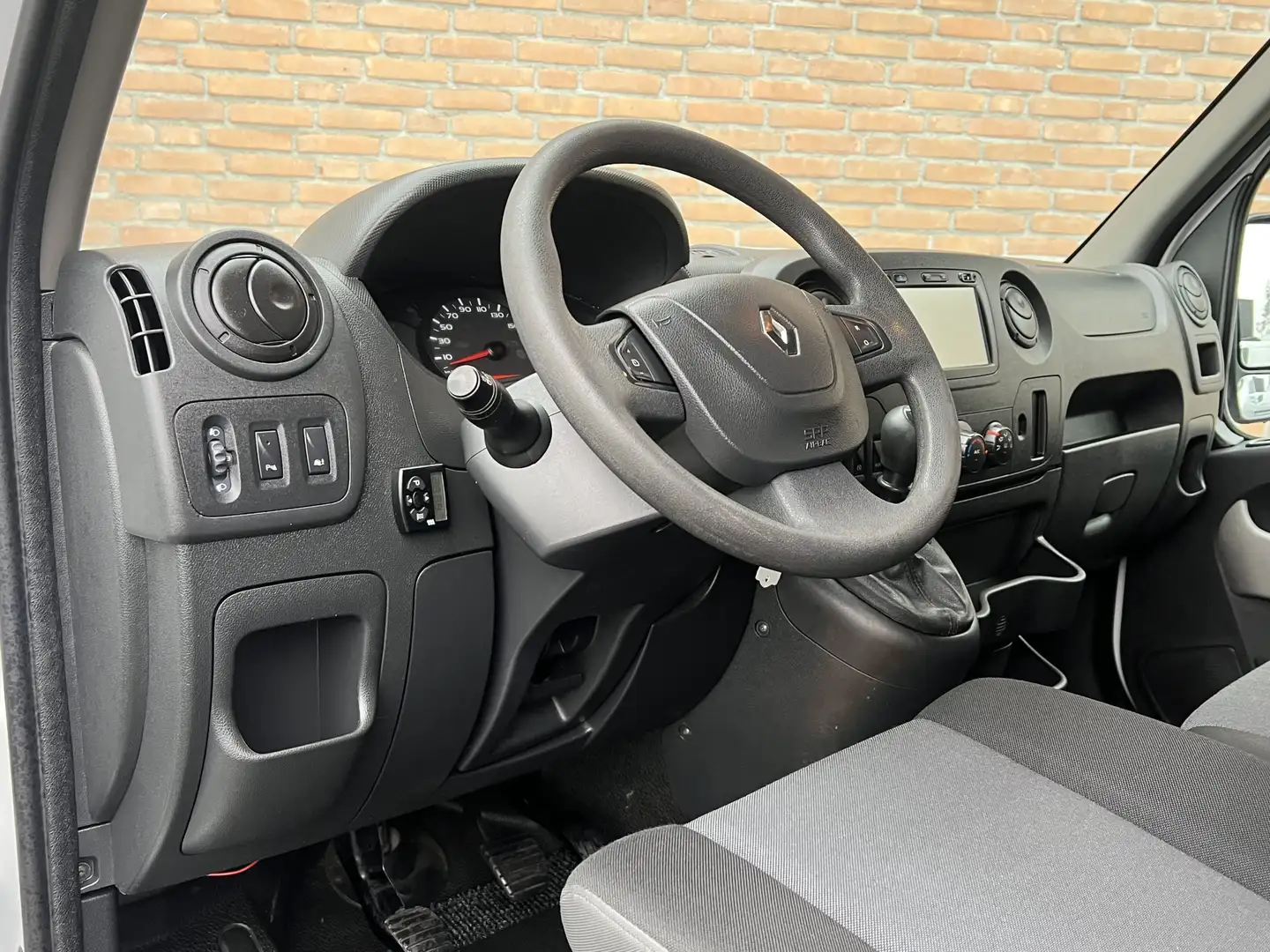 Renault Master 2.3dCi 145PK L2H2 2x Schuifdeur / Trekhaak / Airco Blanco - 2
