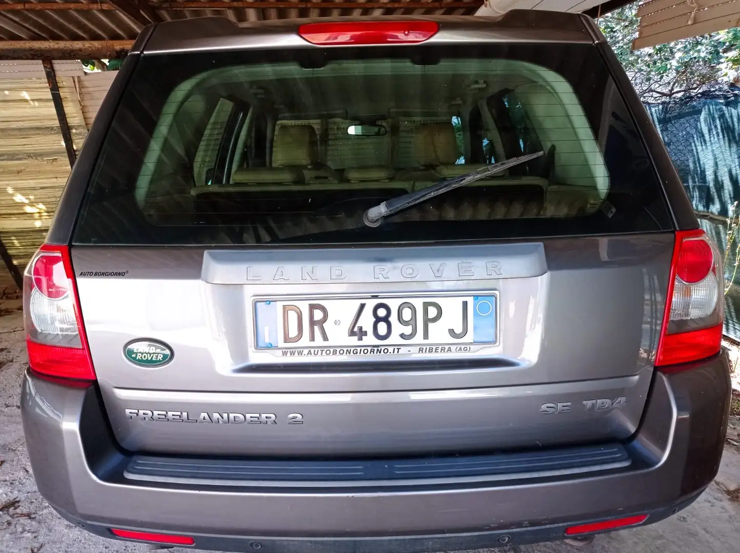 Land Rover Freelander 2.2 td4 SE CAMBIO AUTOMATICO SEQUENZIALE - 2