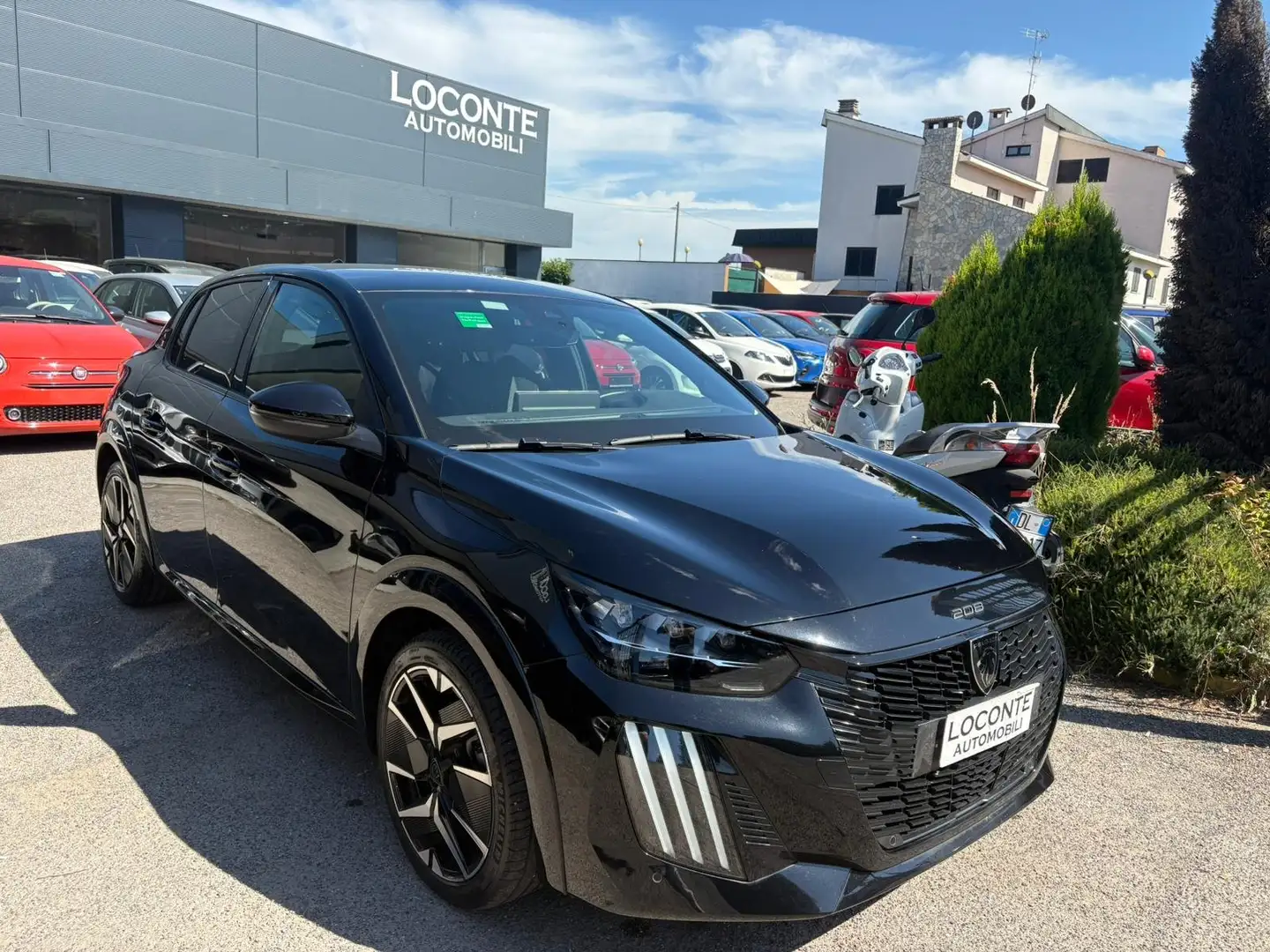 Peugeot 208 208 1.2 puretech GT s Чорний - 1