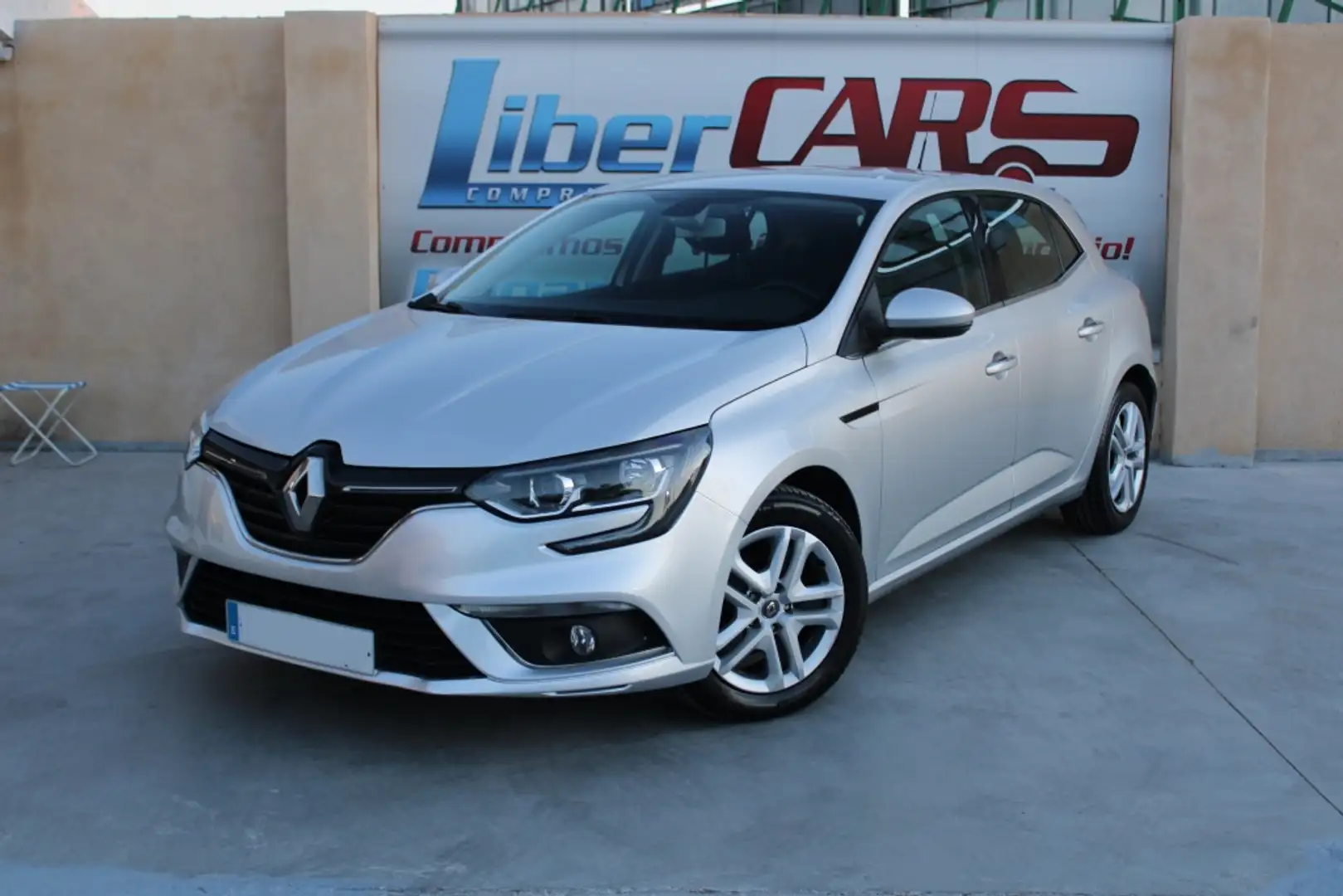 Renault Megane 1.5dCi Energy Business 81kW Silber - 1