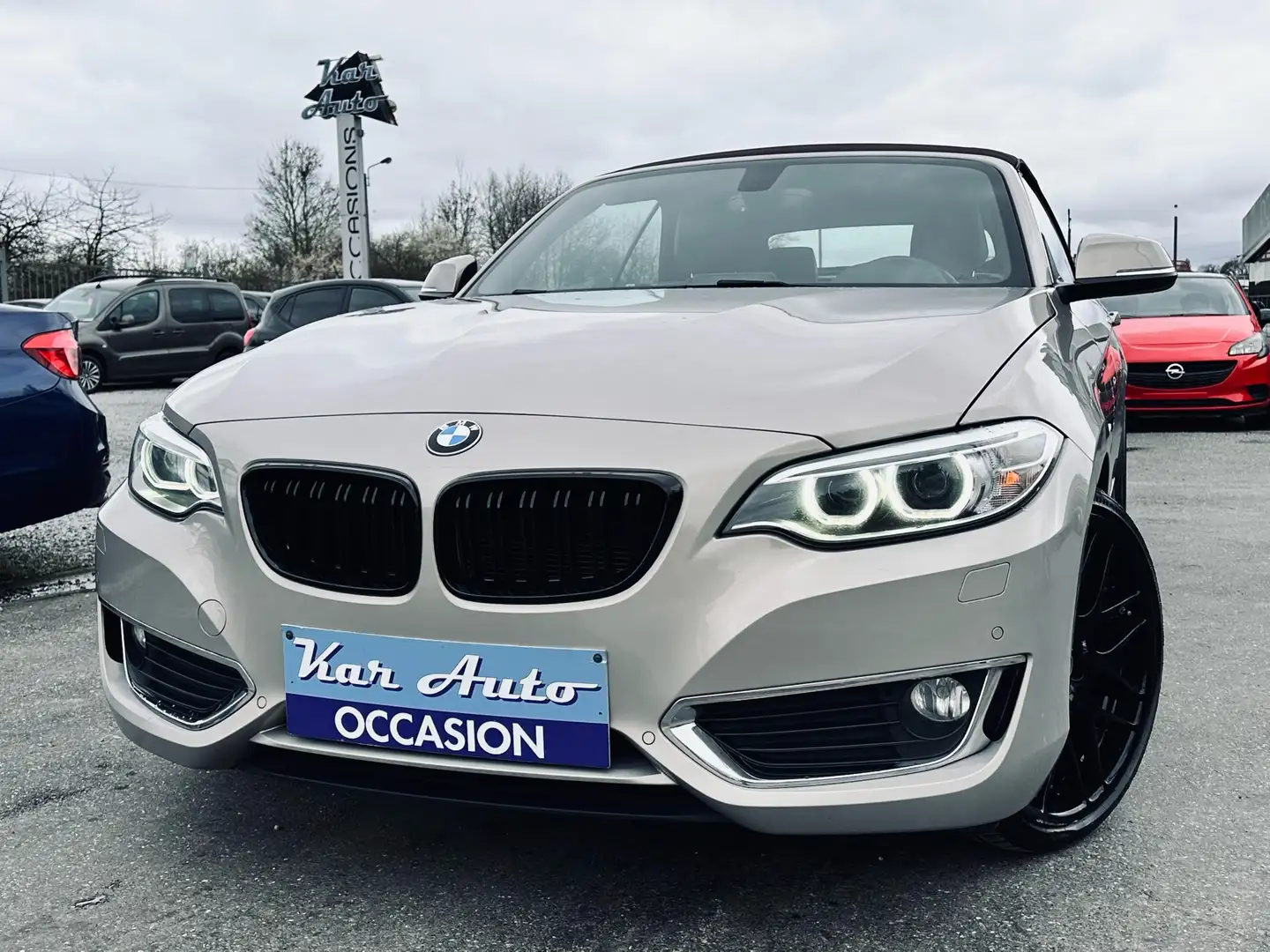 BMW 218 dA Luxury Line*PRET A IMMATRICULER*BT AUTO* bež - 1