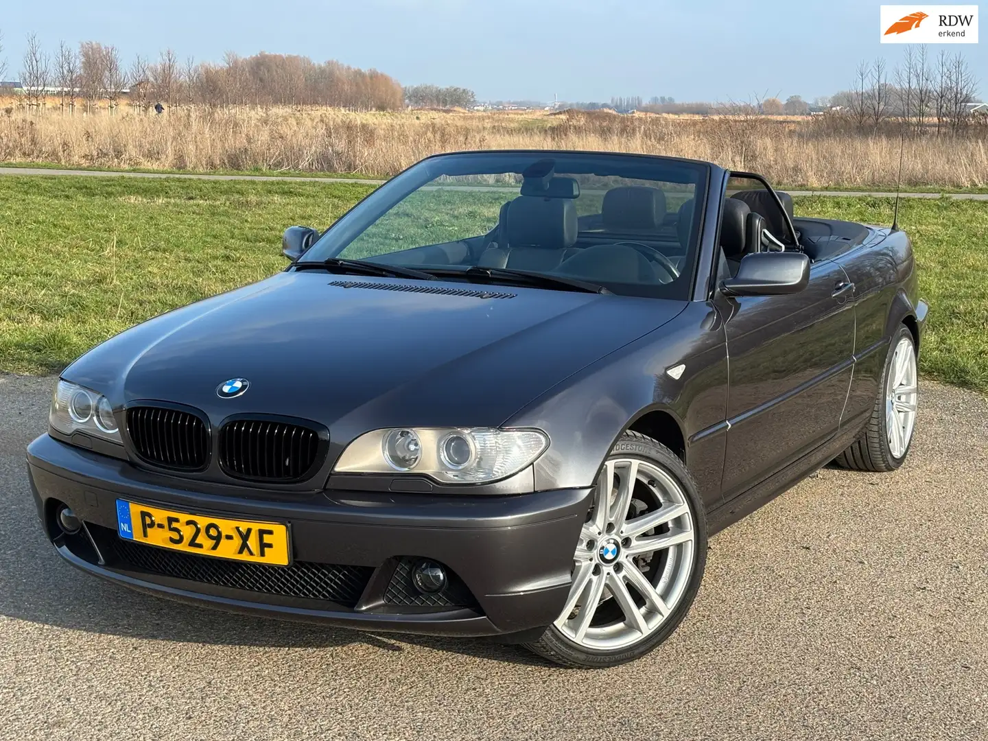BMW 330 3-serie Cabrio 330Ci Exec Aut/Hardtop/Leder/Navi/P Grau - 1