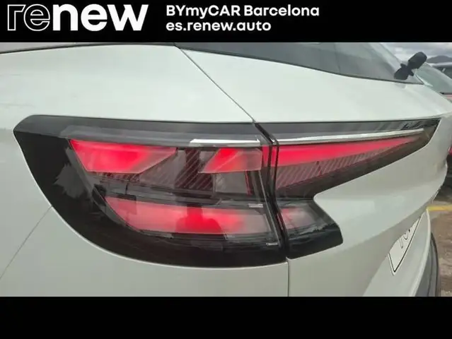 Renault Austral view 10