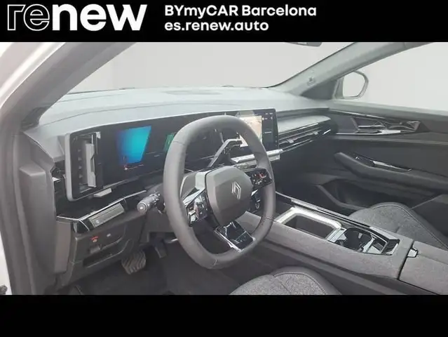 Renault Austral view 11