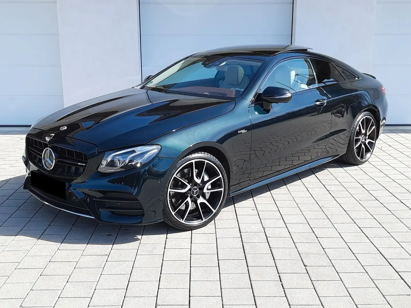 Mercedes-Benz E 53 AMG Coupe 4Matic/Night/Pano/360/Wide/LED zelena - 2
