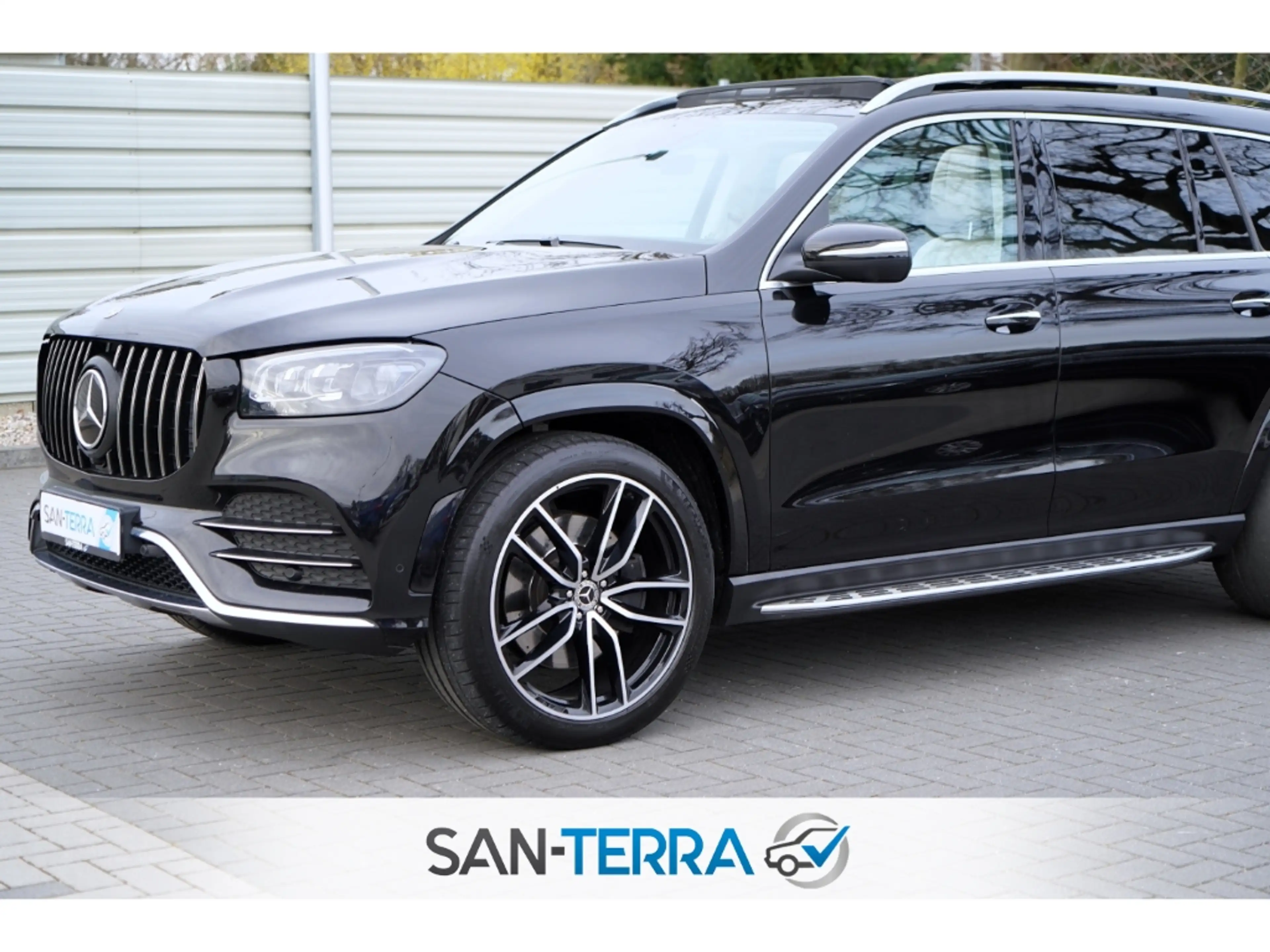 Mercedes-Benz GLS 400 d 4M AMG DESIGNO MULTIBEAM*KEYLESS*360-KAMERA*PANO — photo 7