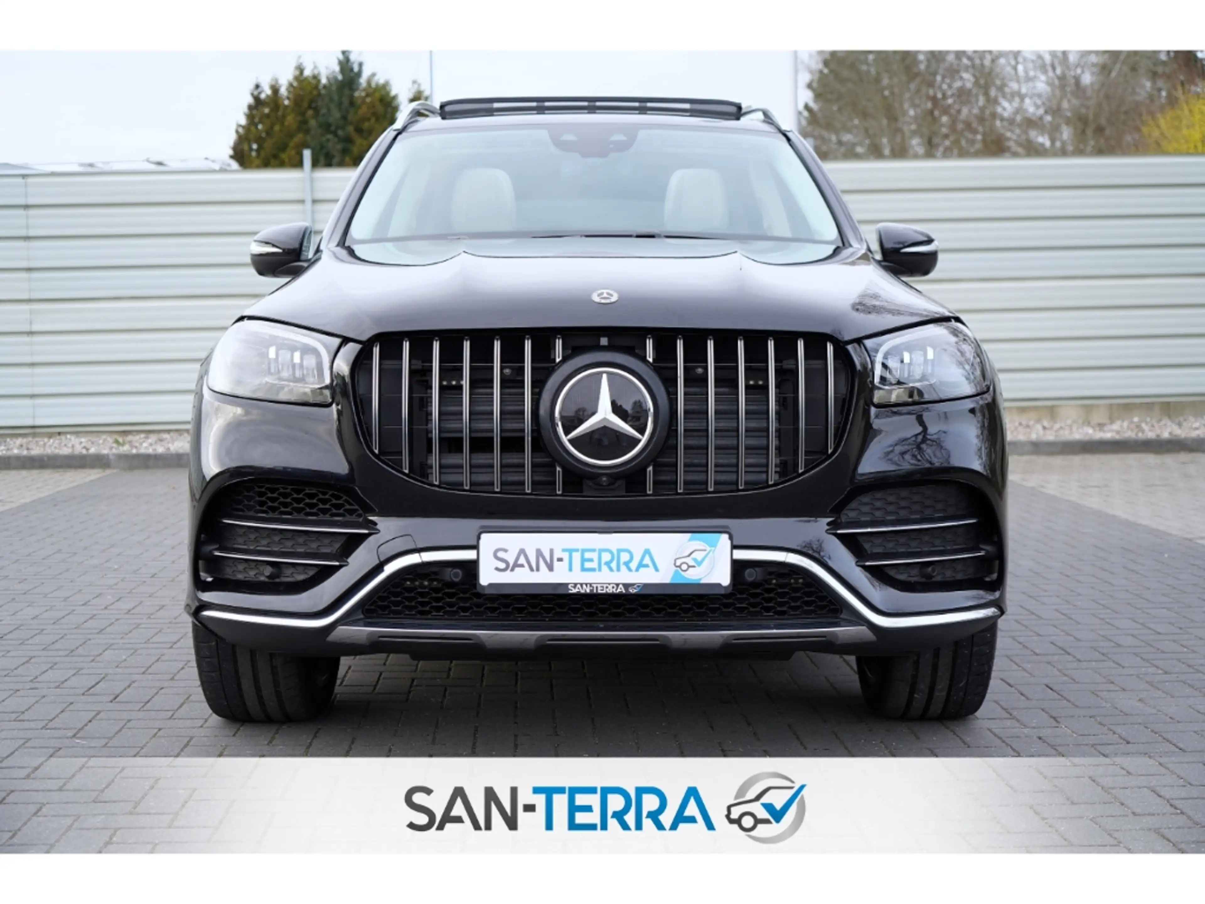 Mercedes-Benz GLS 400 d 4M AMG DESIGNO MULTIBEAM*KEYLESS*360-KAMERA*PANO — photo 4