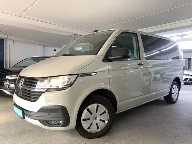 Volkswagen T6.1 Multivan 2.0 TDI Family AHK*KAMERA* 5-Sitzer