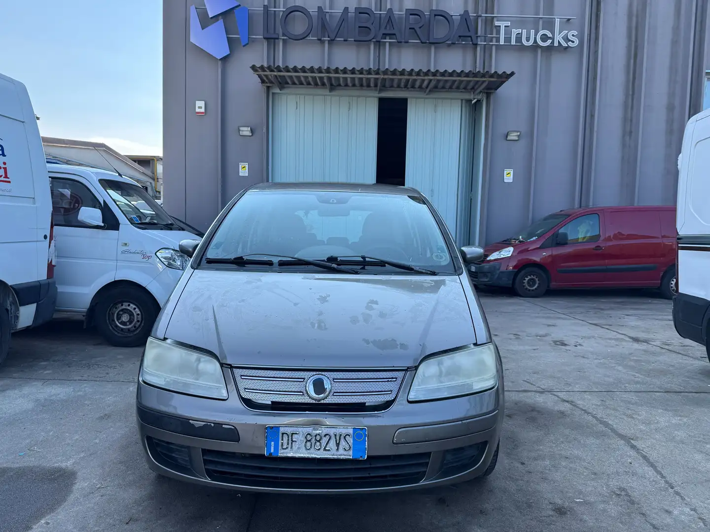 Fiat Idea 1.4/IDEAL PER NEOPATENTATI/2006 Grau - 2