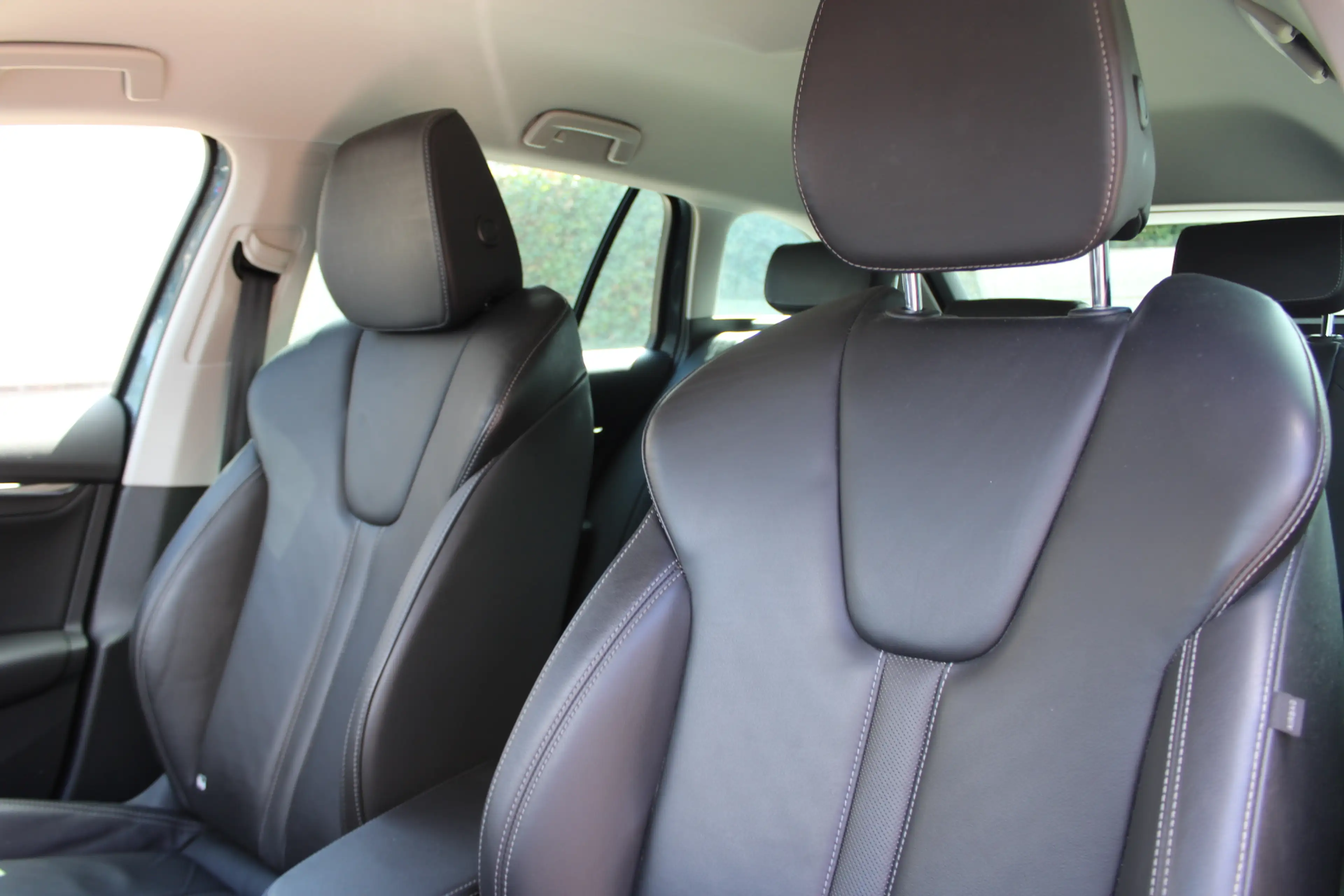 Skoda Octavia Combi 1.0 e-TSI Business Edition Plus | Trekhaak | — photo 10