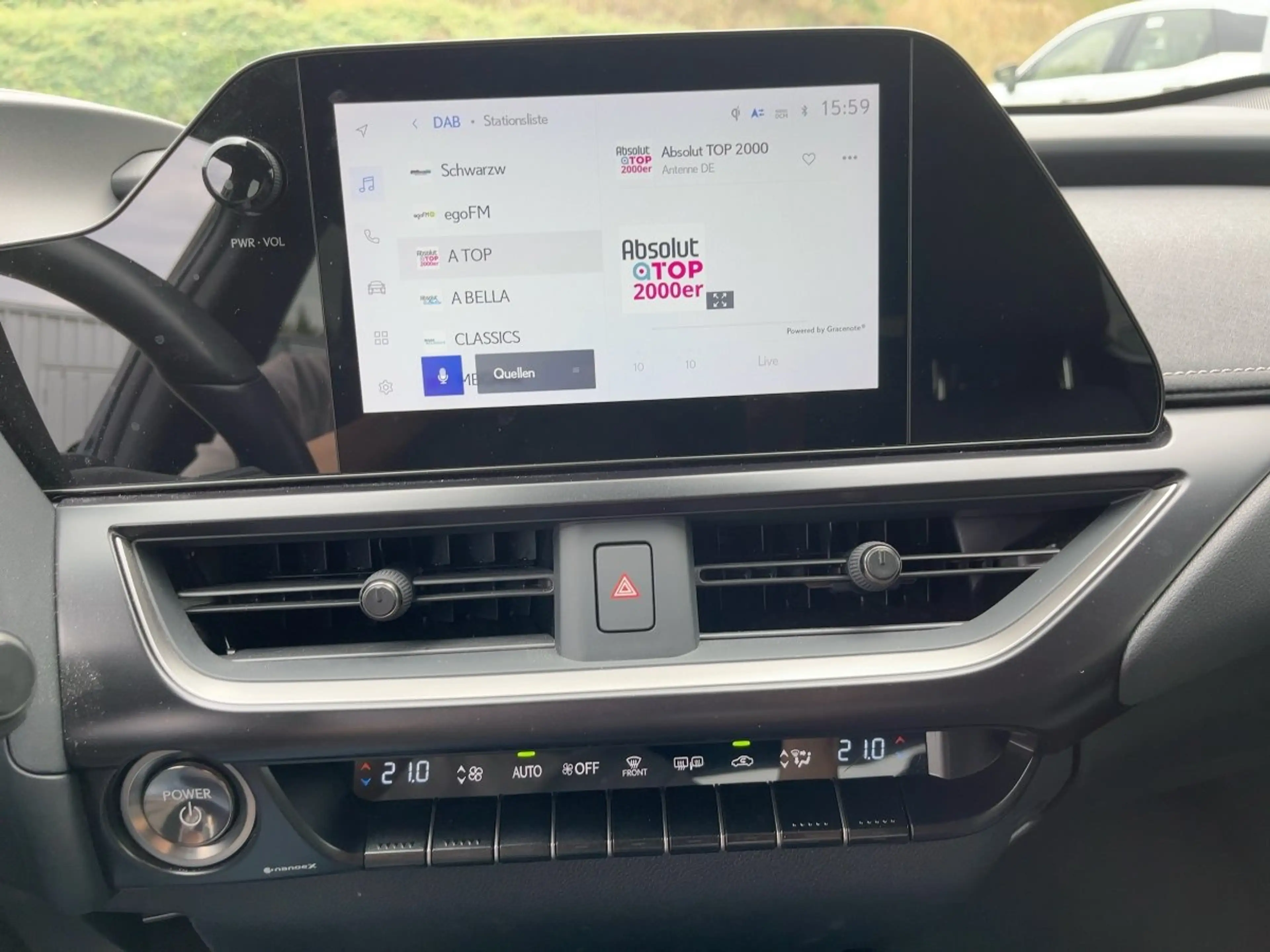 Lexus UX 250h F Sport Design Navi*ACC*KAM*SHZ*DAB — photo 13
