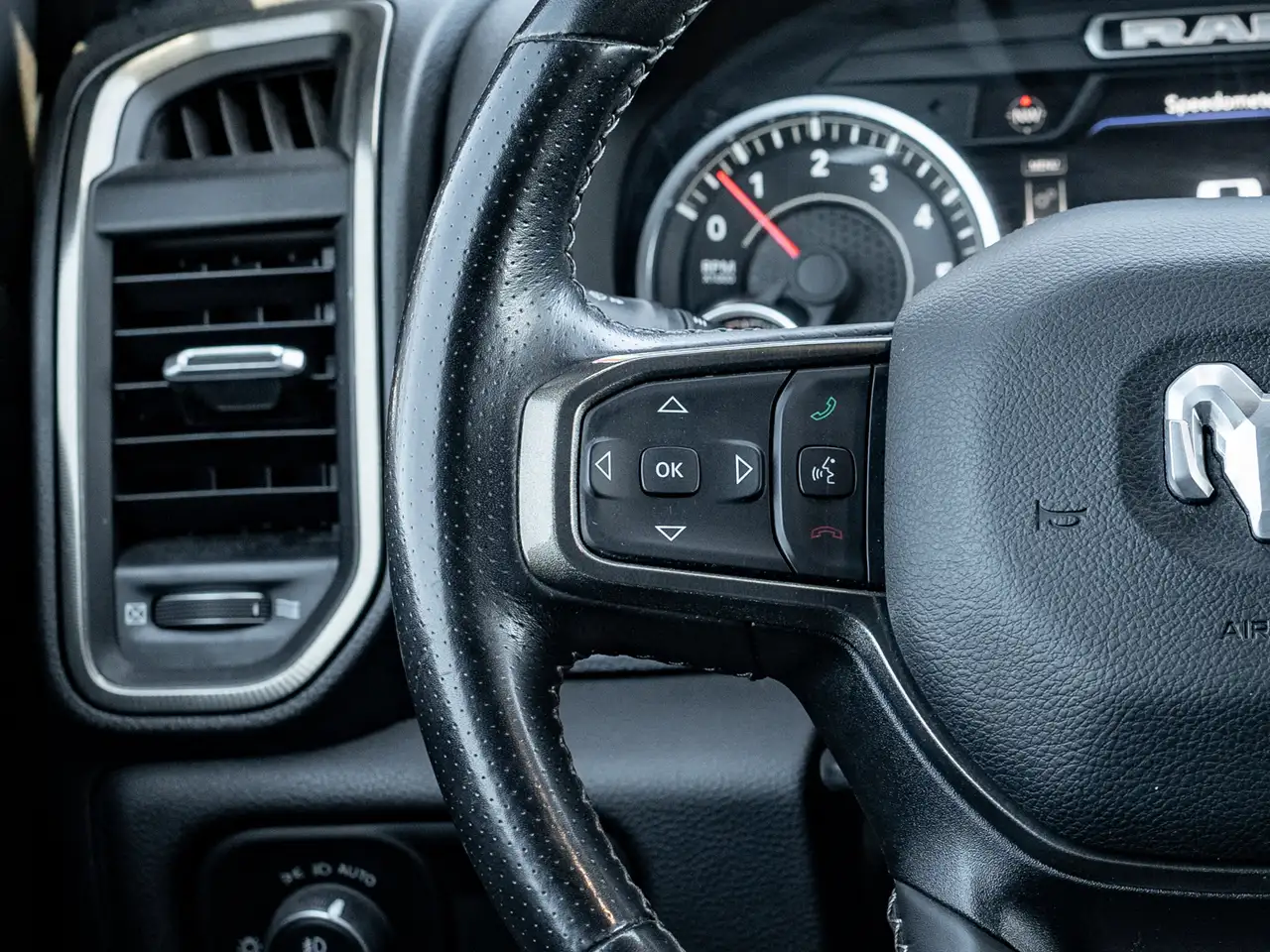 RAM 1500 fotografie RAM 1500