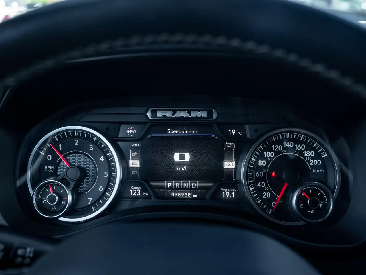 RAM 1500 fotografie RAM 1500