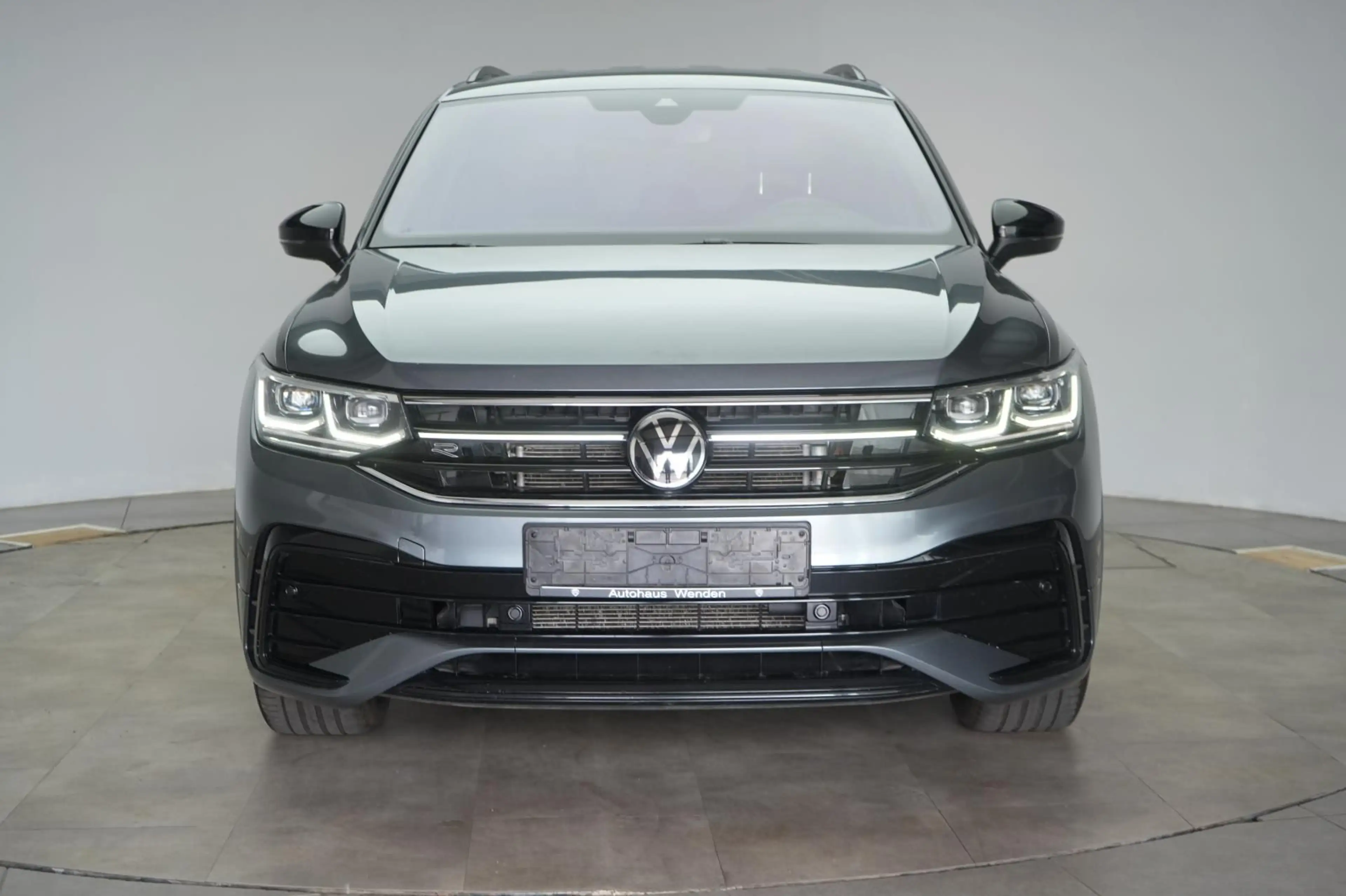 Volkswagen Tiguan Allspace 2.0 TSI 4Motion DSG R-Line ACC/V — photo 2