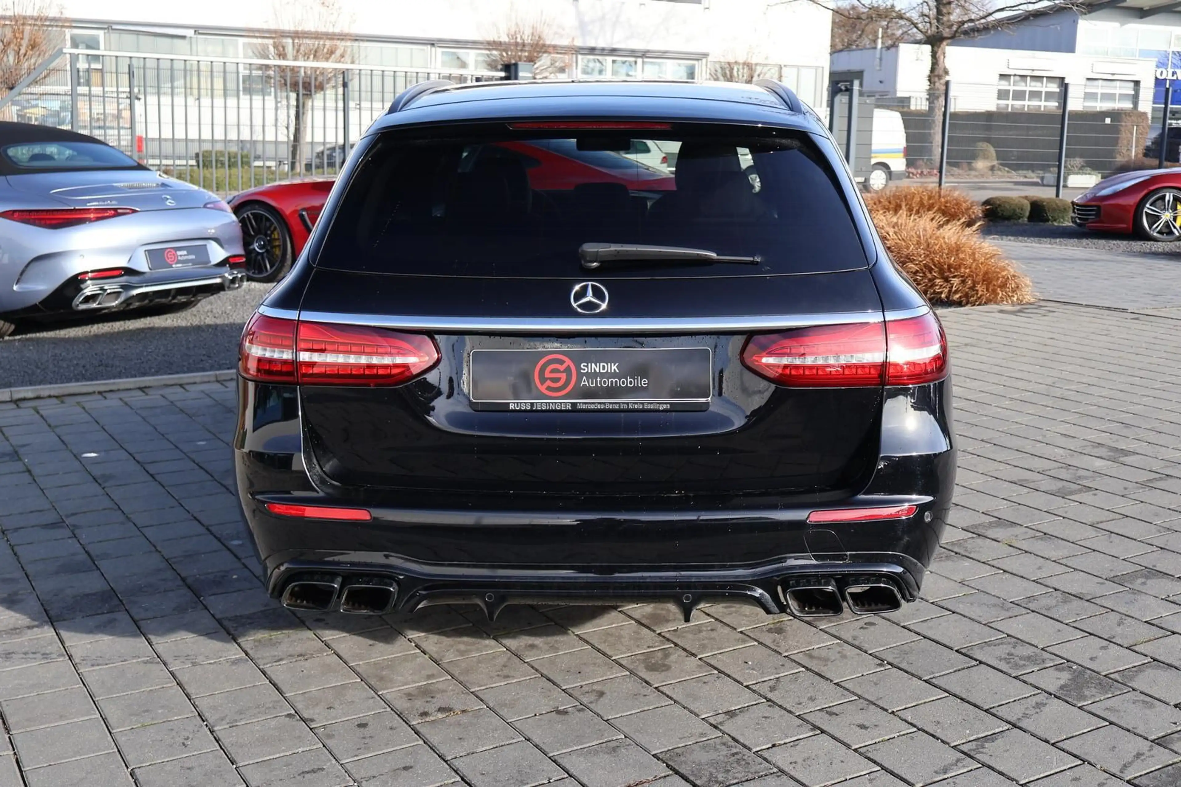 Mercedes-Benz E 63 AMG E 63s T AMG 4M DISTRONIC-Kamera-KeyGo — photo 9