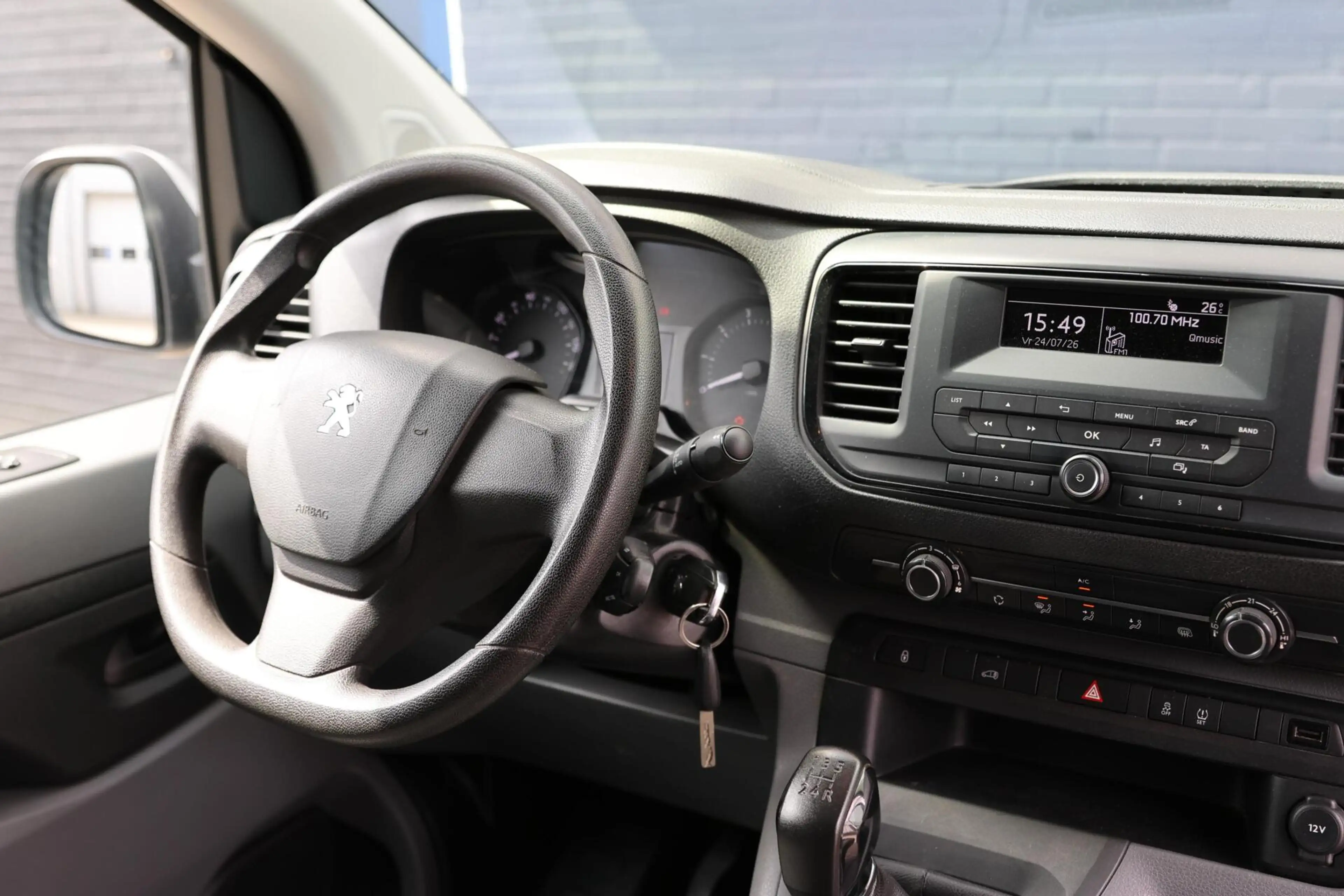 Peugeot Expert Bestel 226C 1.6 BlueHDI 95 Premium — photo 13