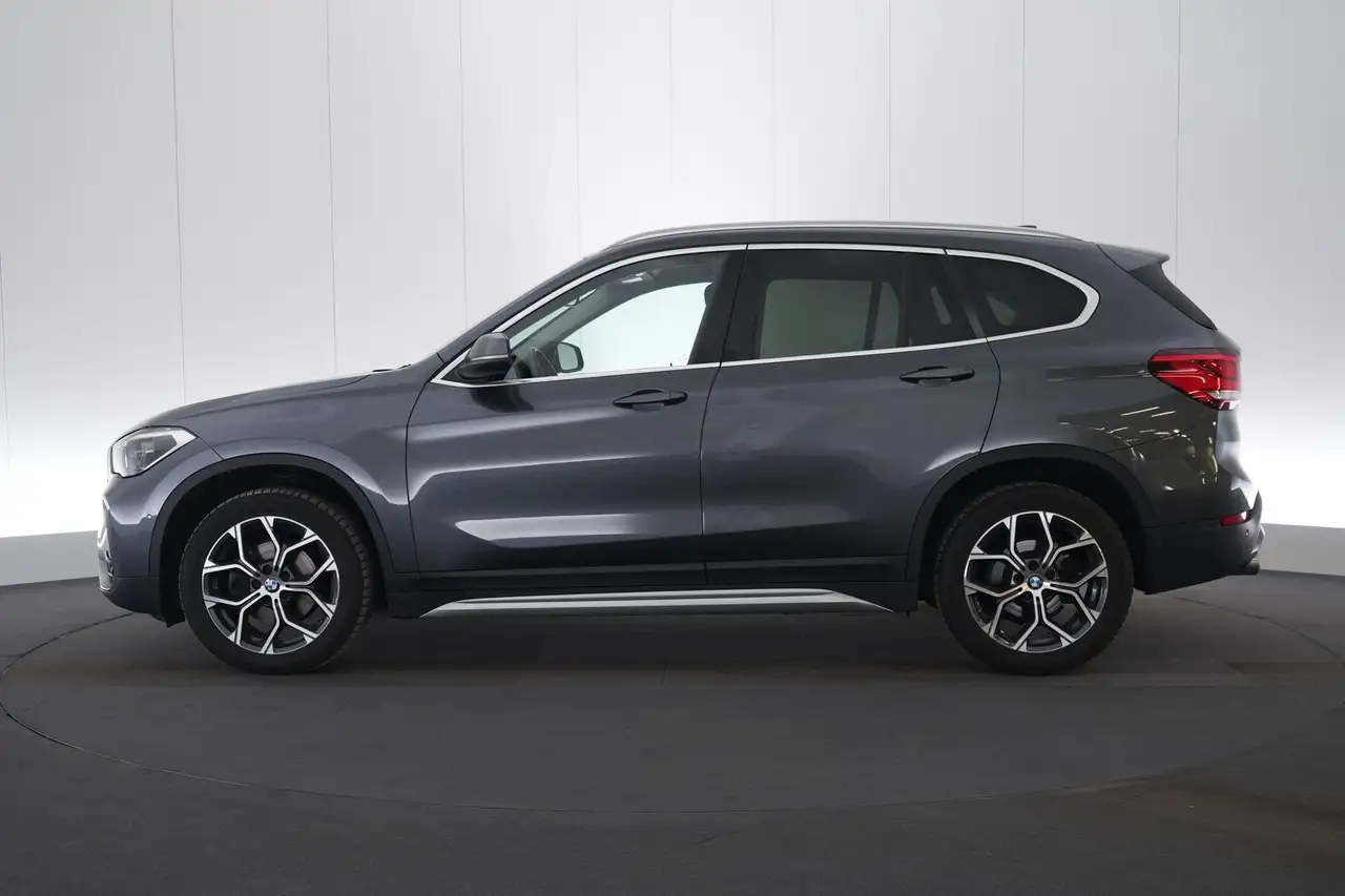 BMW X1 2.0 sDrive18dA xLine Business LEDER/STOF LED GPS P, миниатюра 3