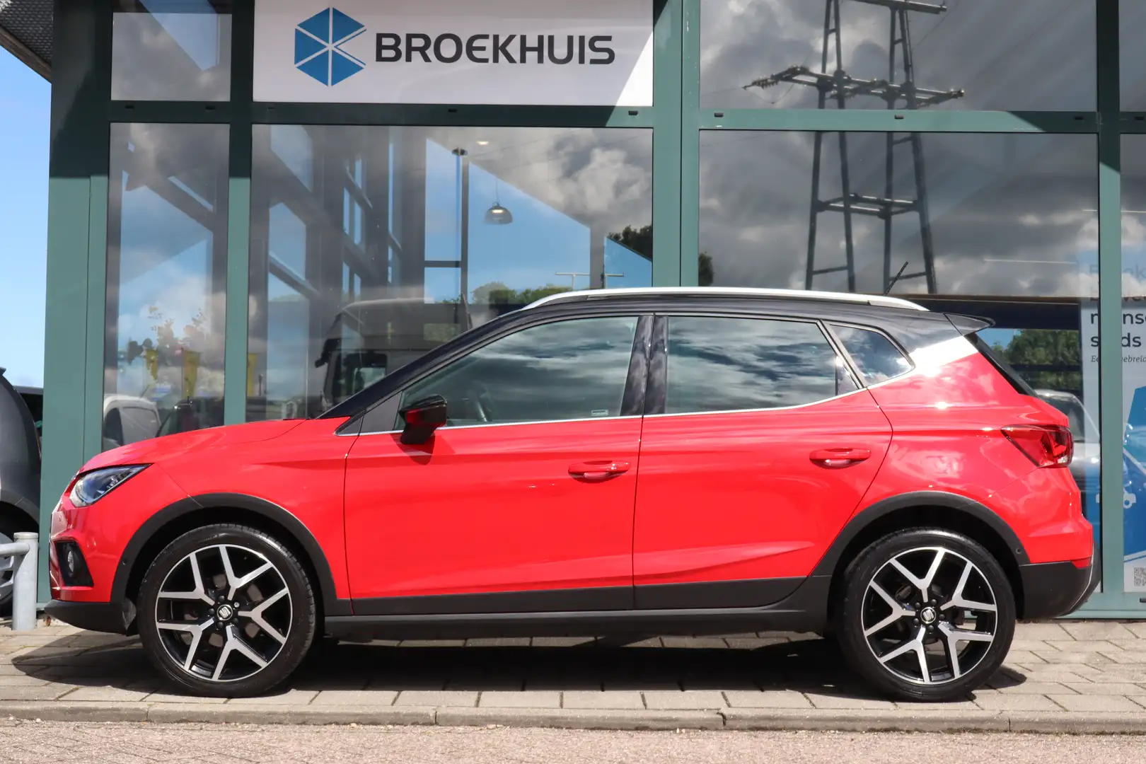 SEAT Arona 1.0 TSI FR Business Intense Rouge - 2