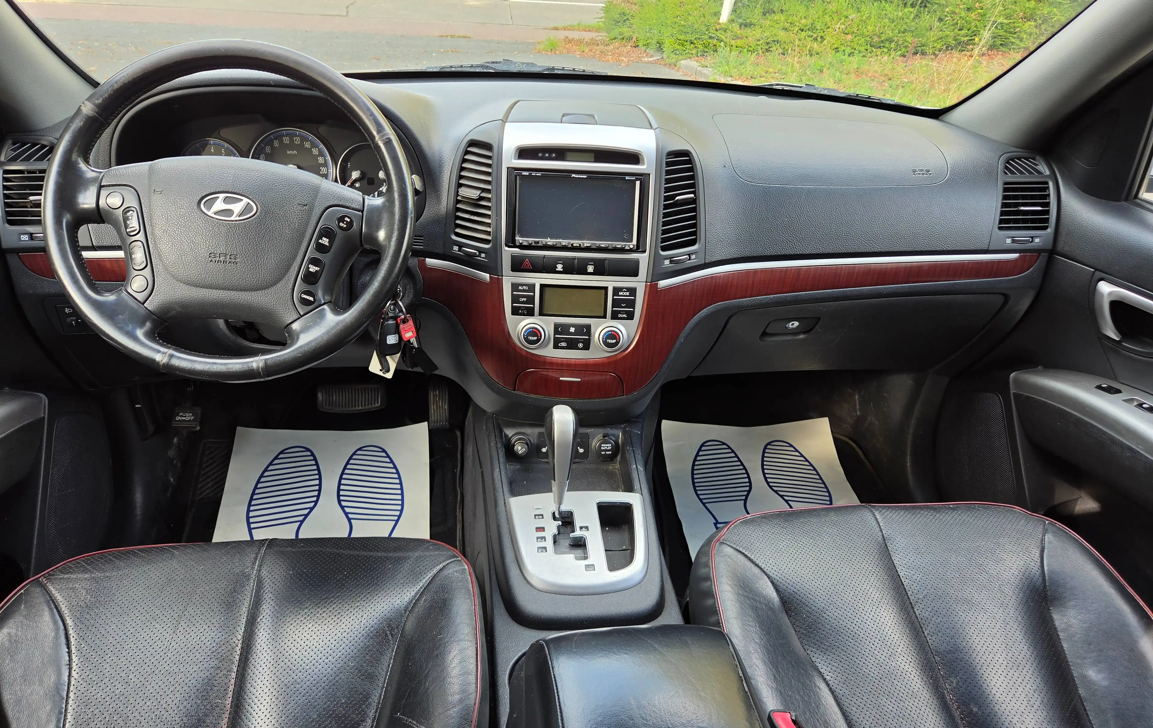 Hyundai SANTA FE Santa Fe 2.7i V6 4WD Executive 7pl. — photo 7