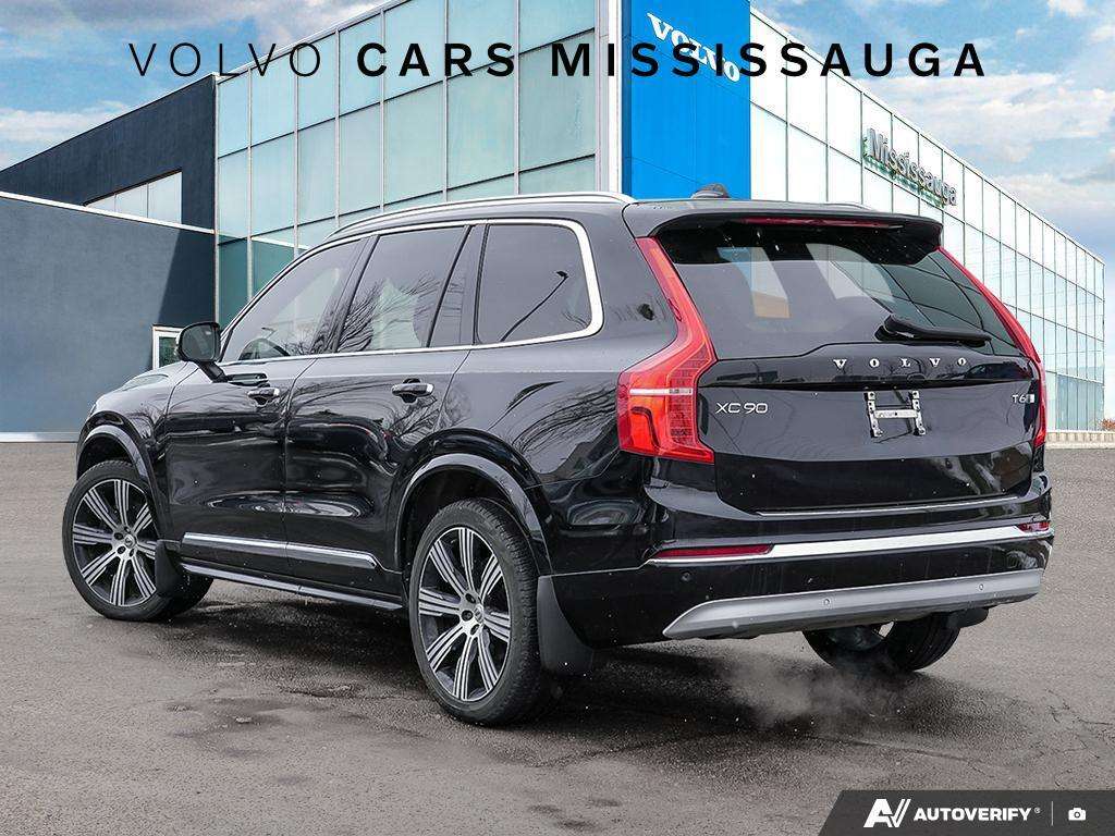 2022 Volvo XC90 T6 Inscription alt 4