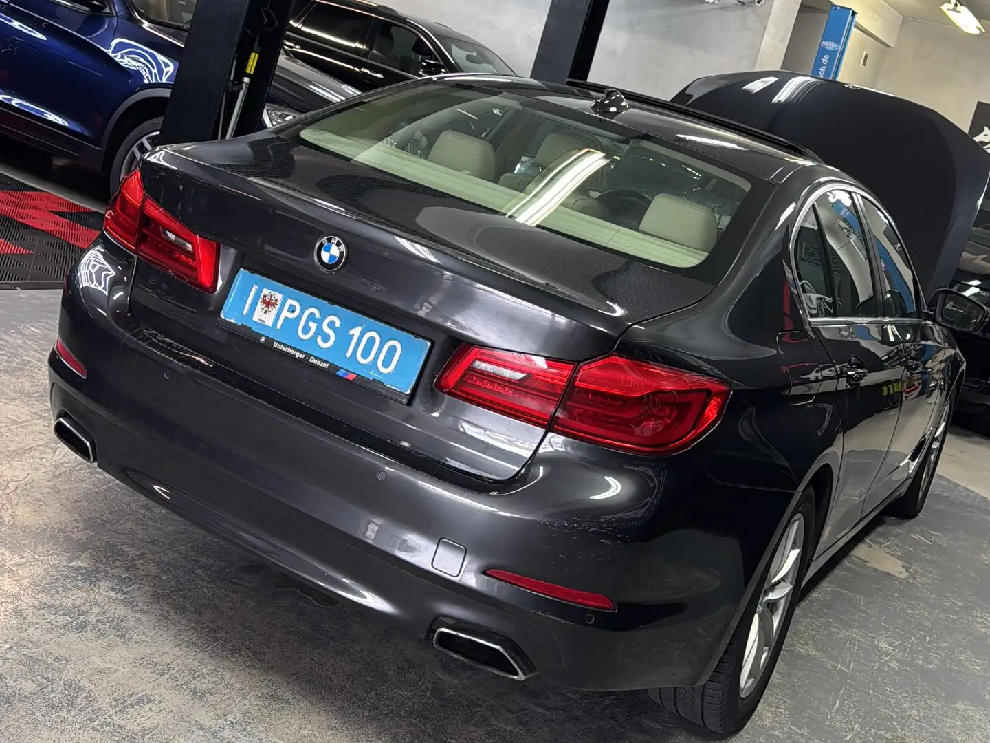 BMW 540 B58 xDrive Aut.Schiebedach Head up Grau - 2
