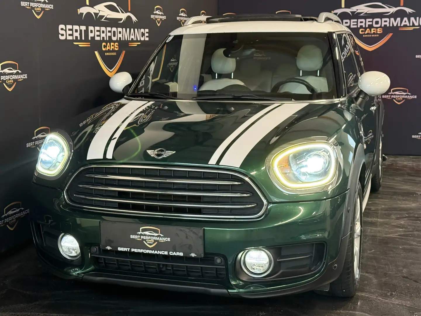 MINI Cooper D Countryman Cooper D All4 Groen - 2