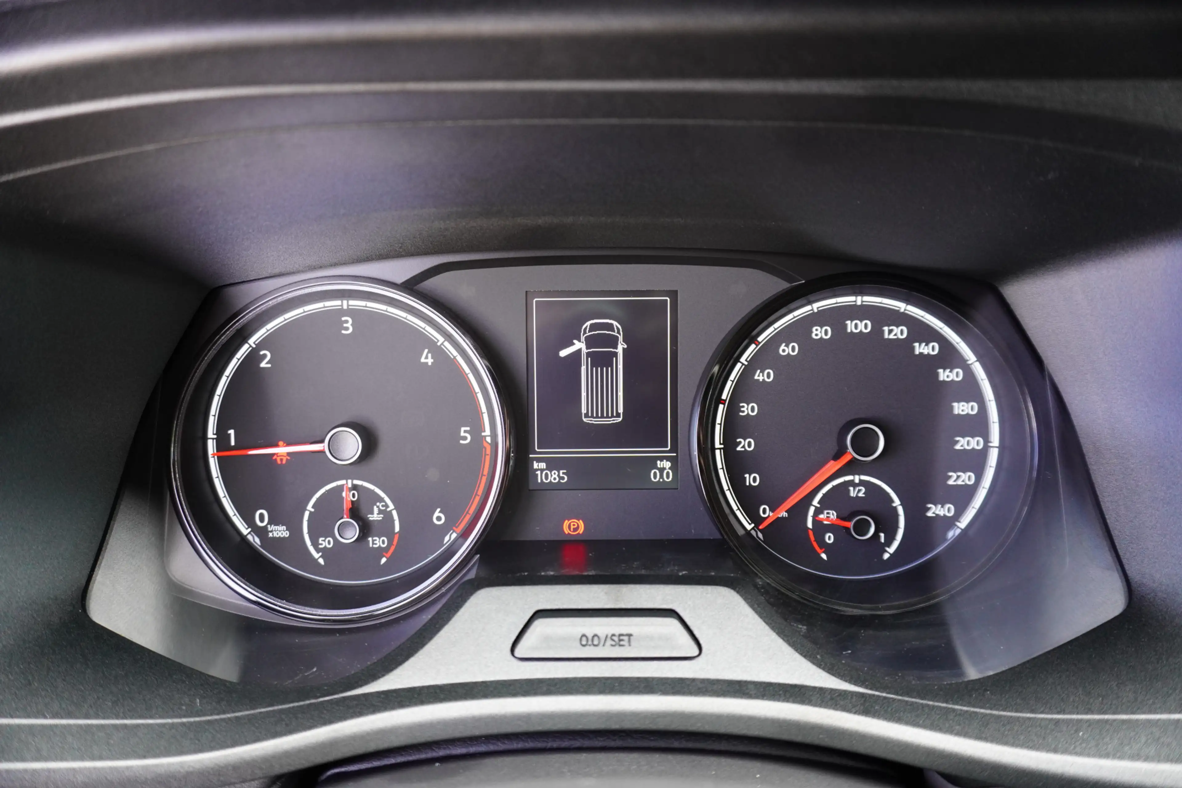 Volkswagen Transporter 2.0 TDI L1H1 28 110pk Trekhaak Navigatie Apple Car — photo 12